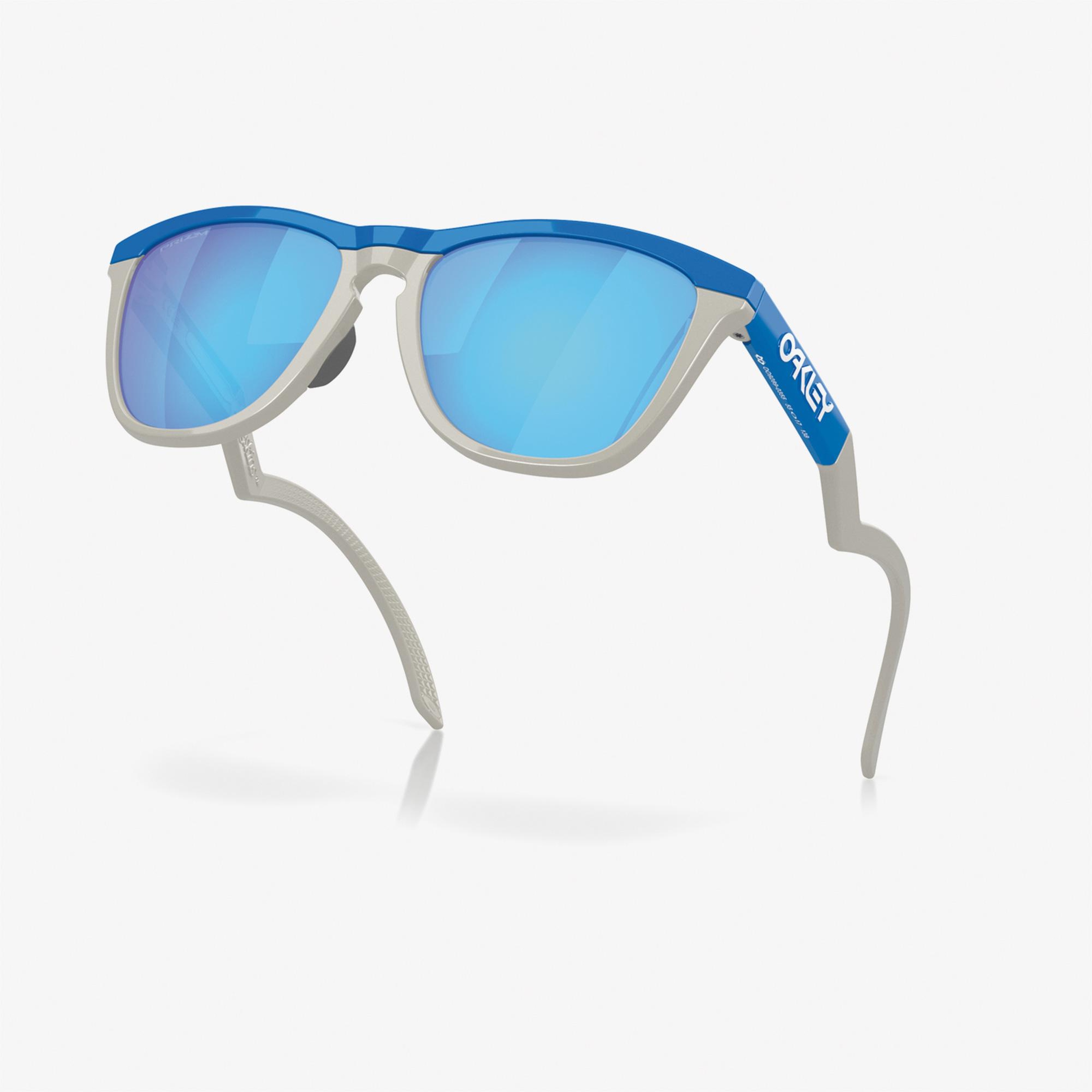 OAKLEY 0OO9289 Injected Erkek Gri Güneş Gözlüğü