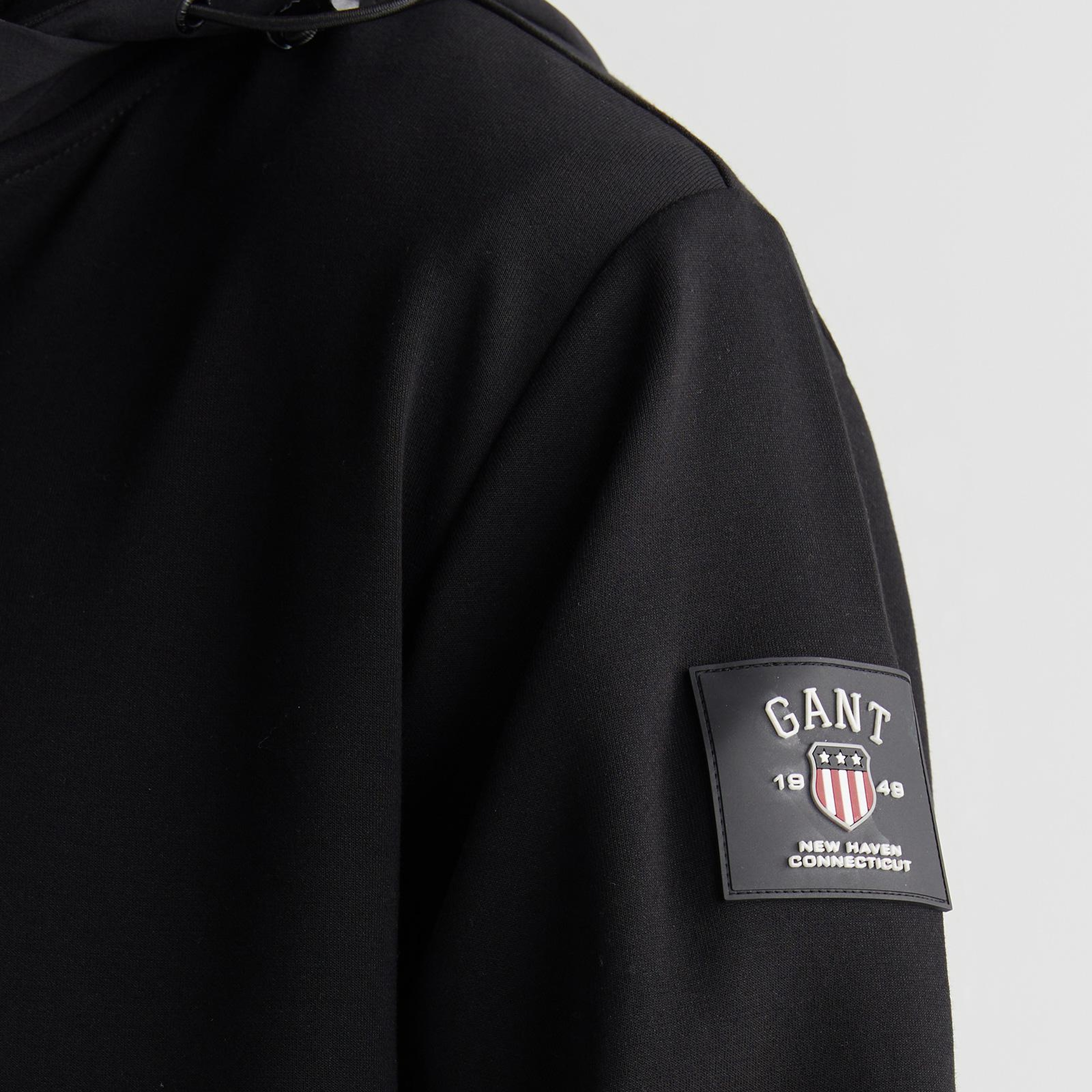 Gant Erkek Siyah Regular Fit Kapüşonlu Sweatshirt