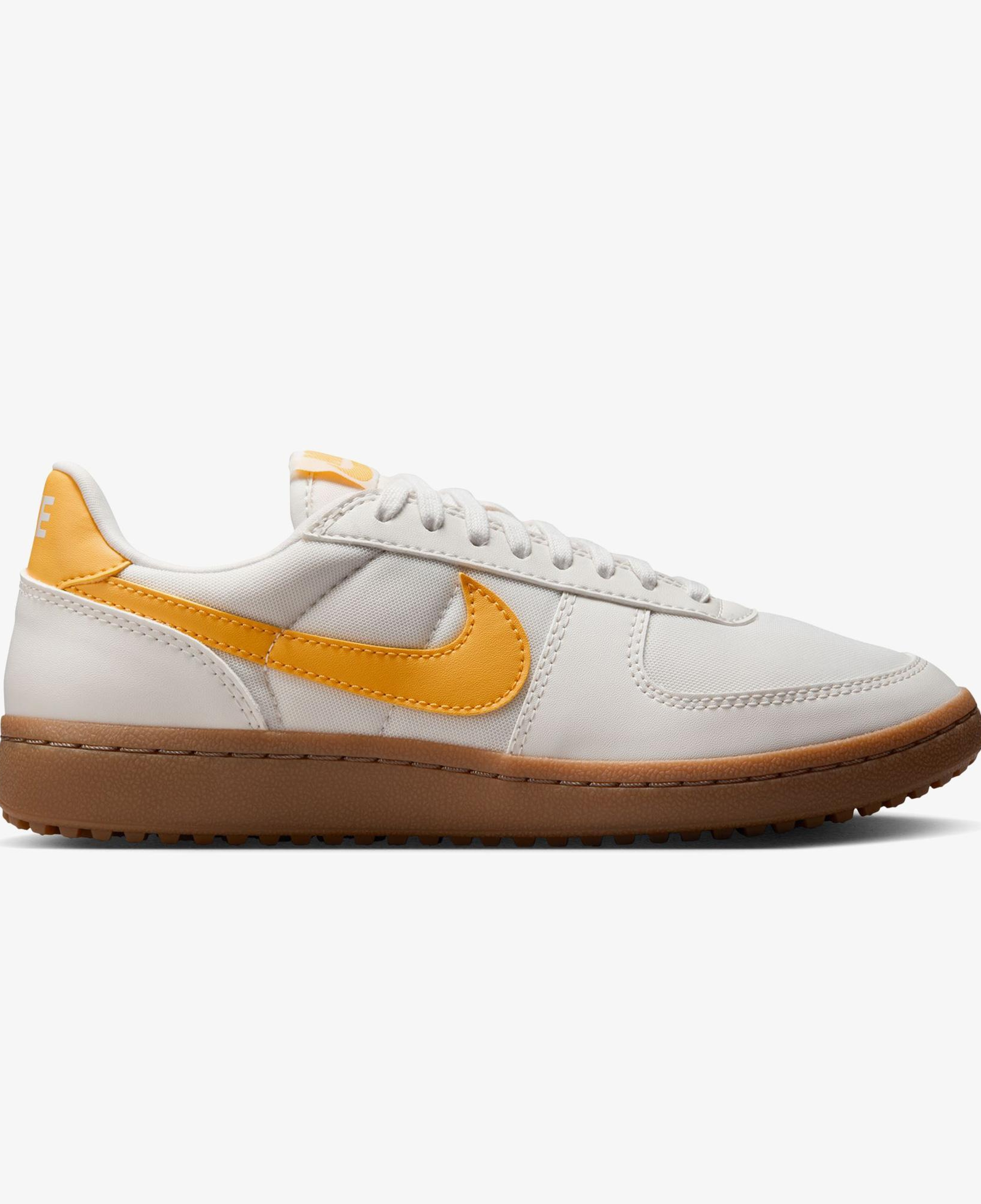 Nike Field General Kadın Beyaz Spor Ayakkabı