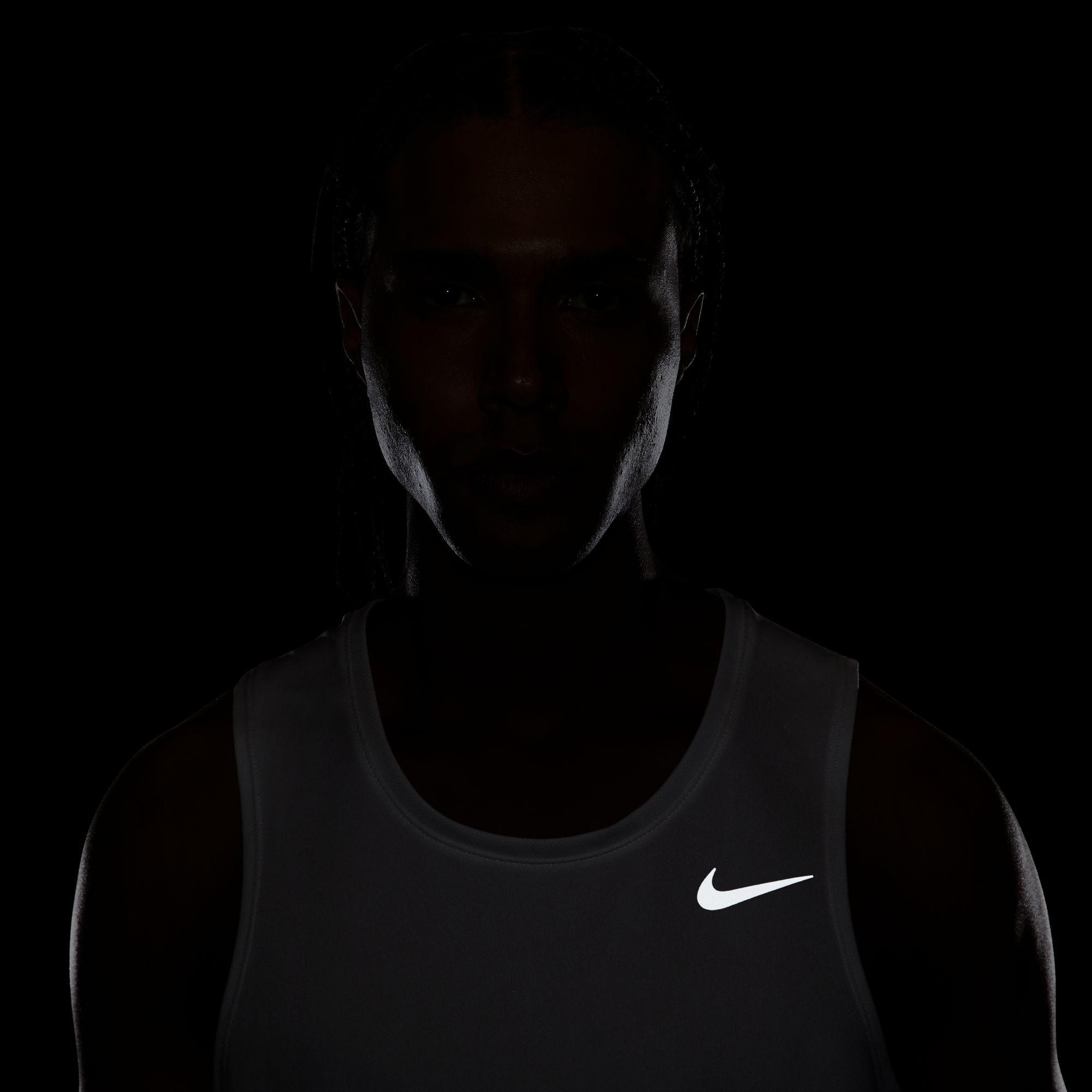 Nike Dri-Fıt Miler Tank Erkek Beyaz Kolsuz T-Shirt