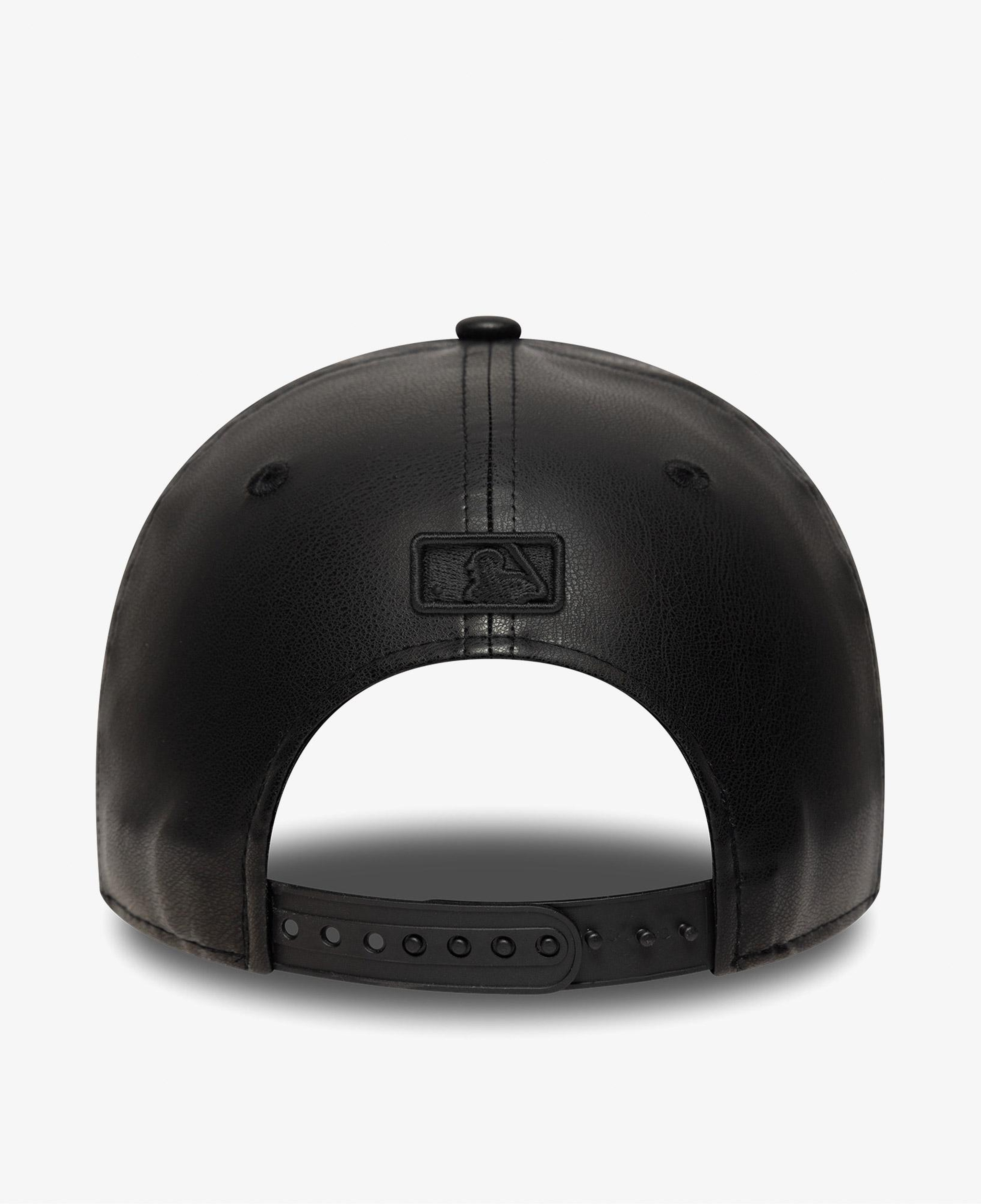 New Era 9Forty M-Crown MLB New York Yankees Unisex Siyah Şapka