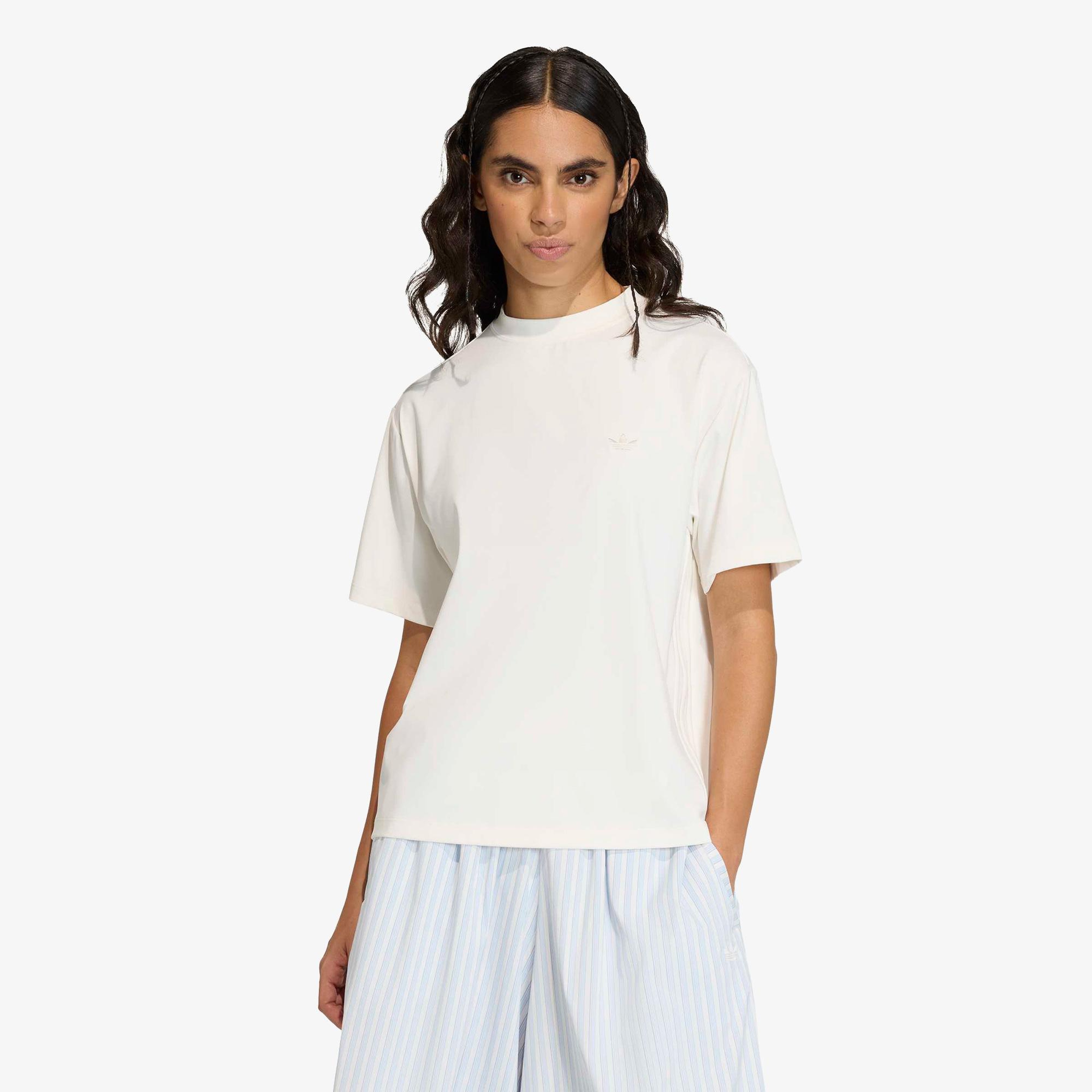 adidas Essential Kadın Beyaz T-Shirt