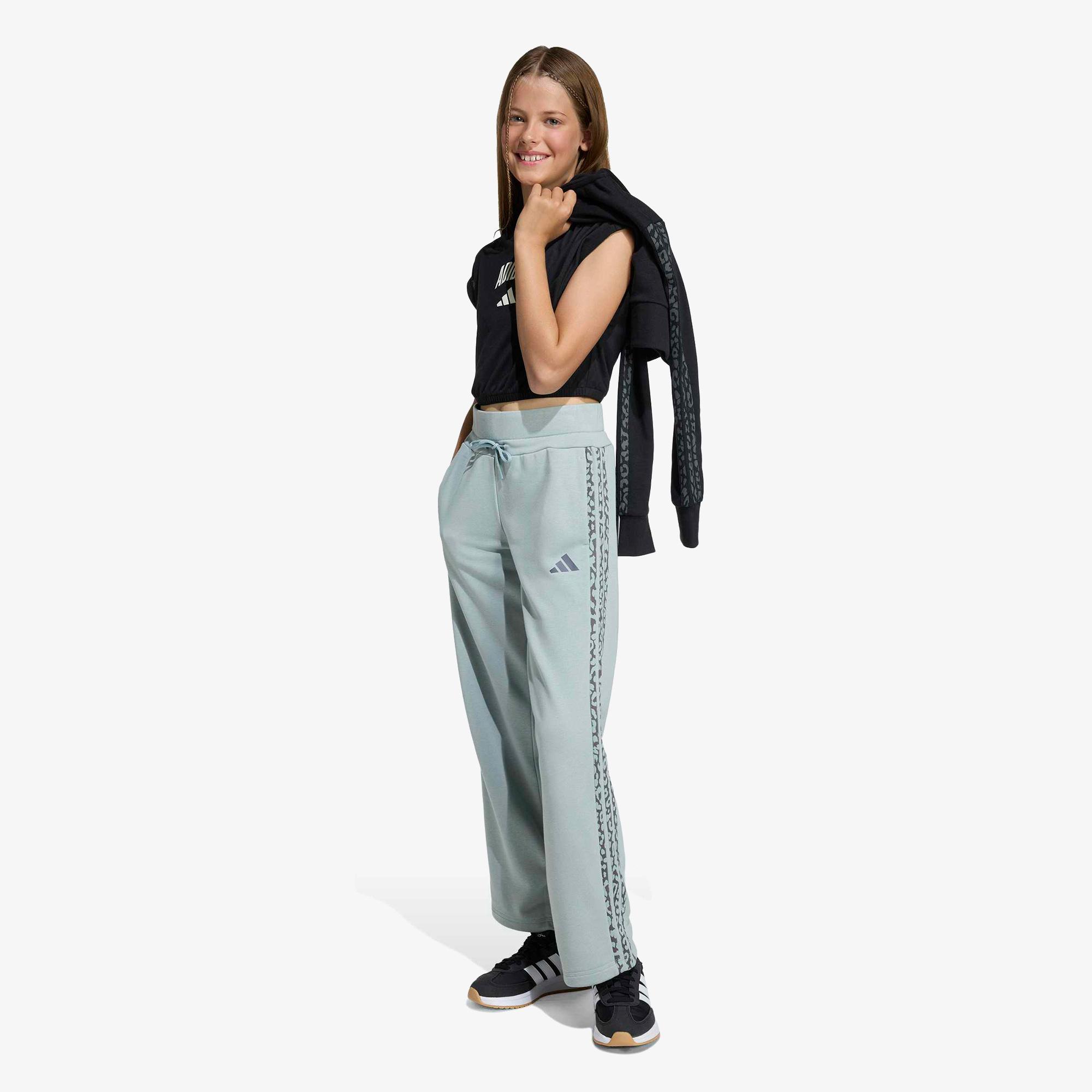 adidas Seasonal Animals Çocuk Yeşil Eşofman Altı