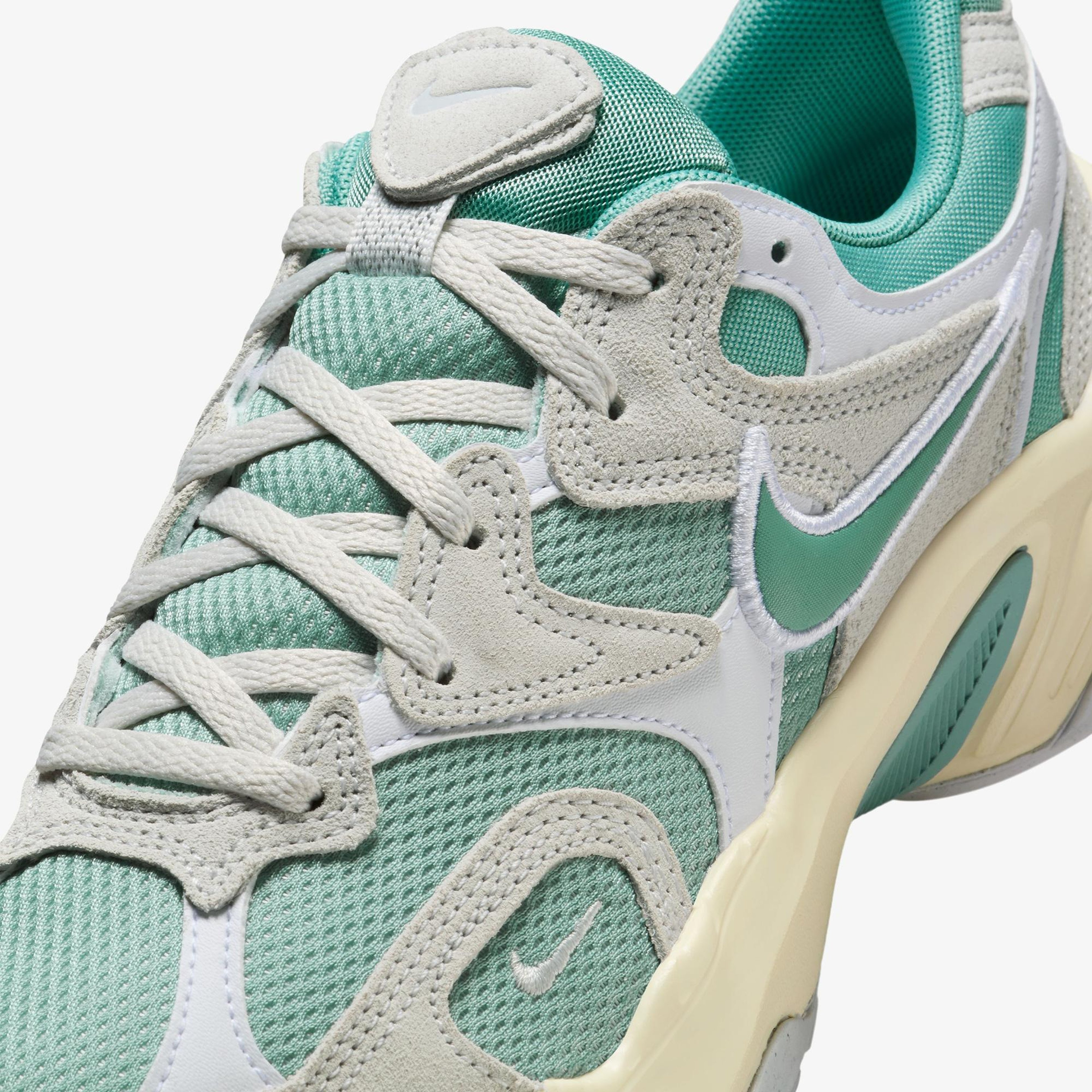 Nike AL8 Kadın Yeşil Spor Ayakkabı