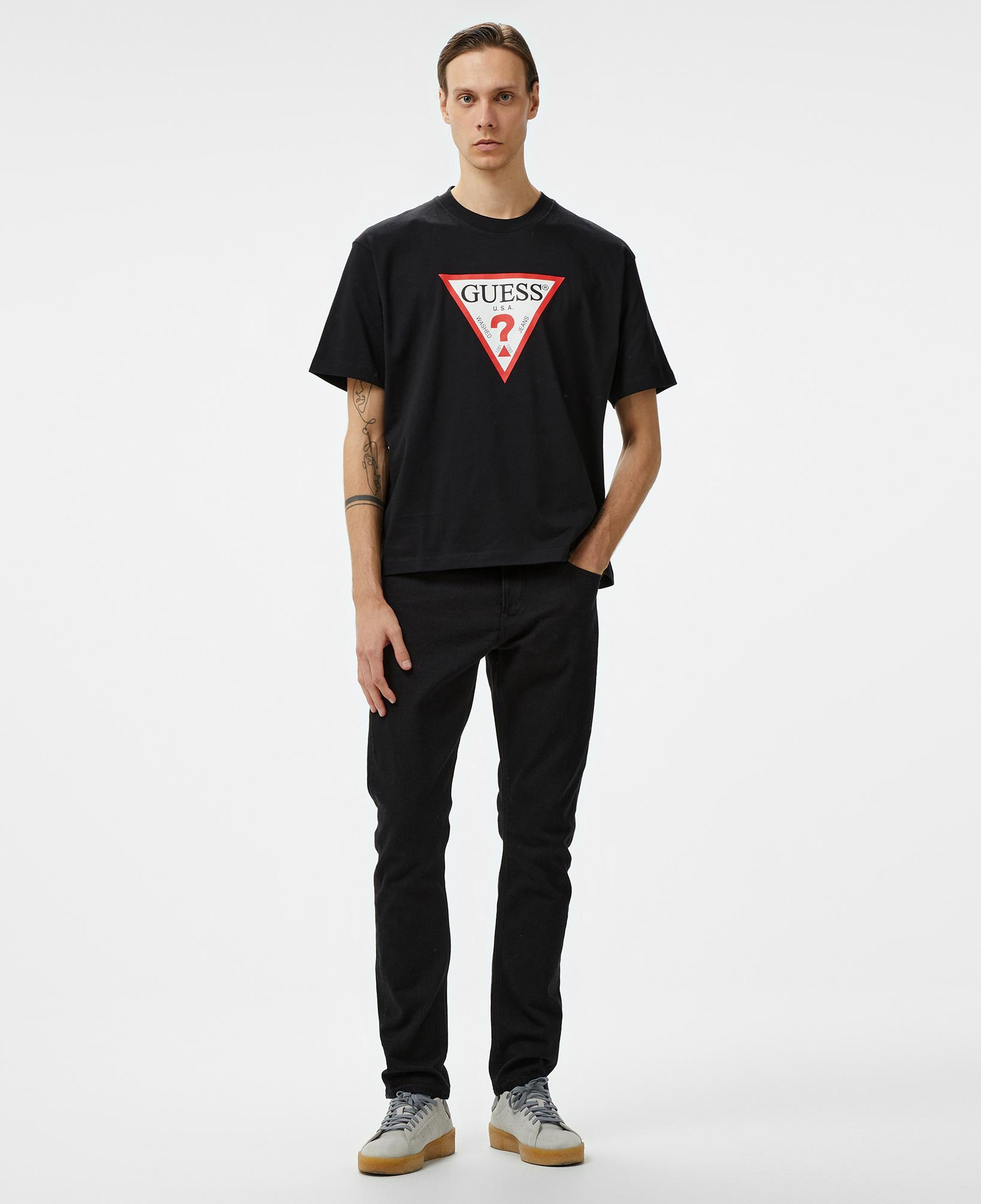 Guess Iconic Organic Heavy Erkek Siyah T-Shirt