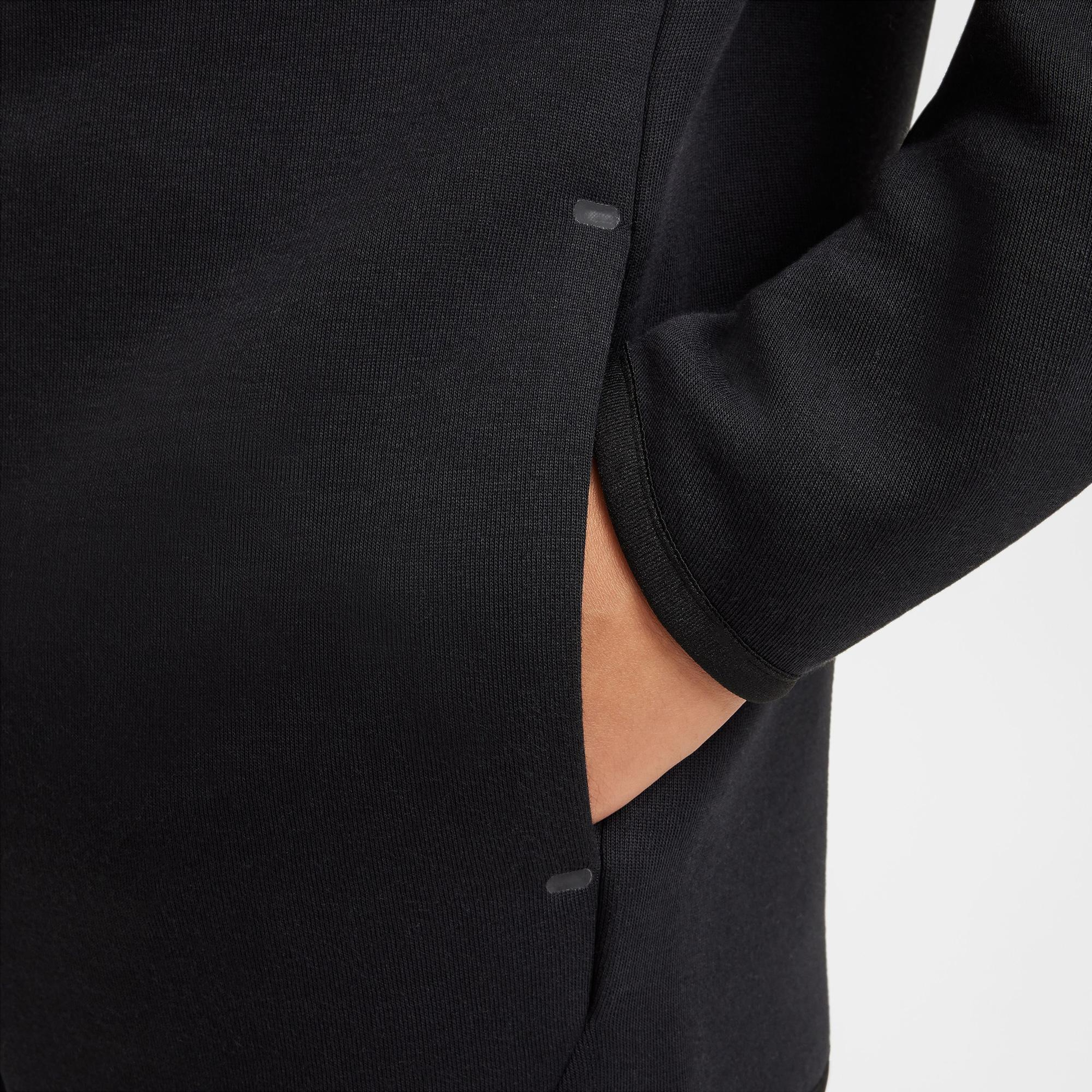 Nike Sportswear Tech Fleece Çocuk Siyah Eşofman Üstü