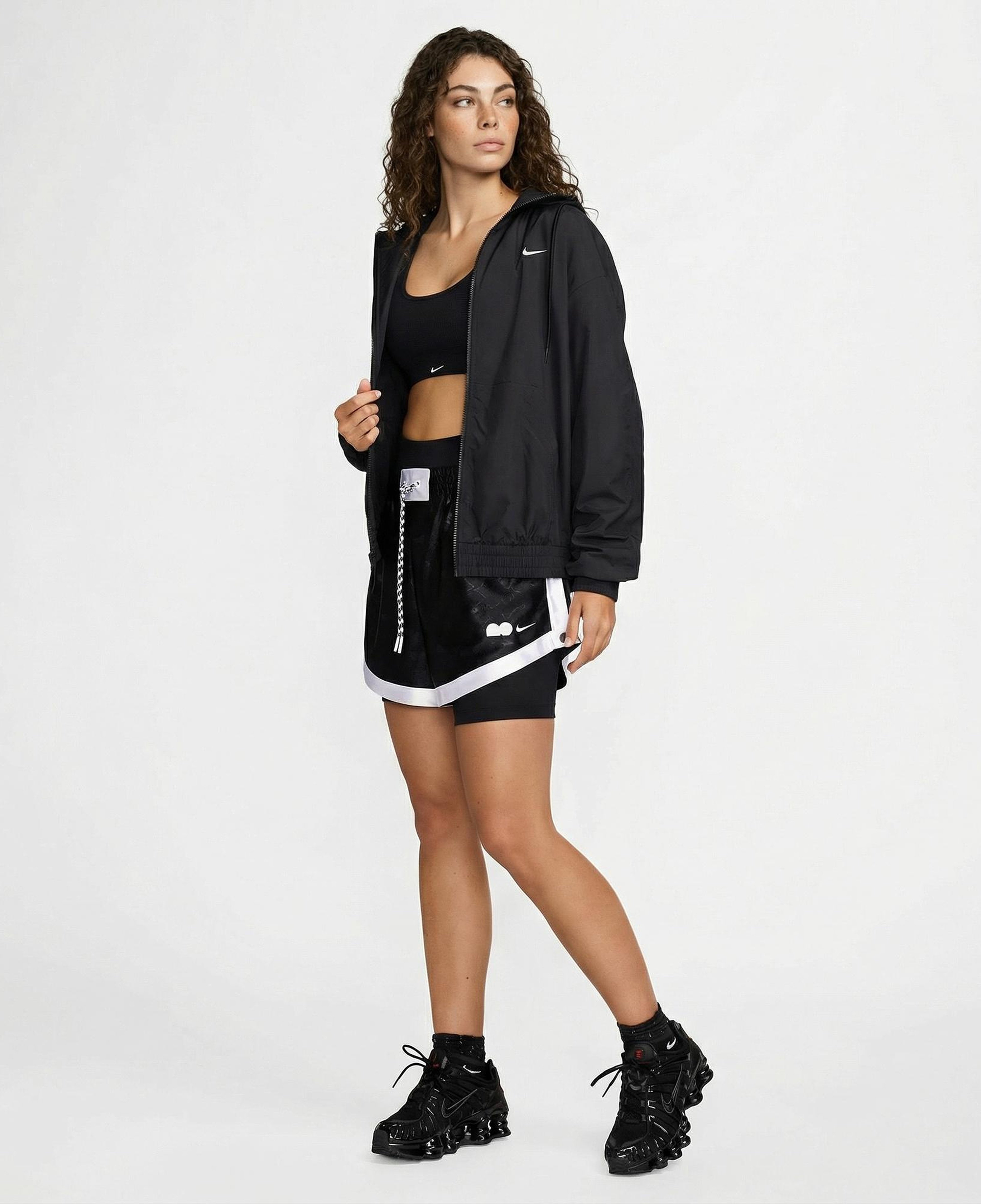 Nike Sportswear Classic Woven Kadın Siyah Ceket