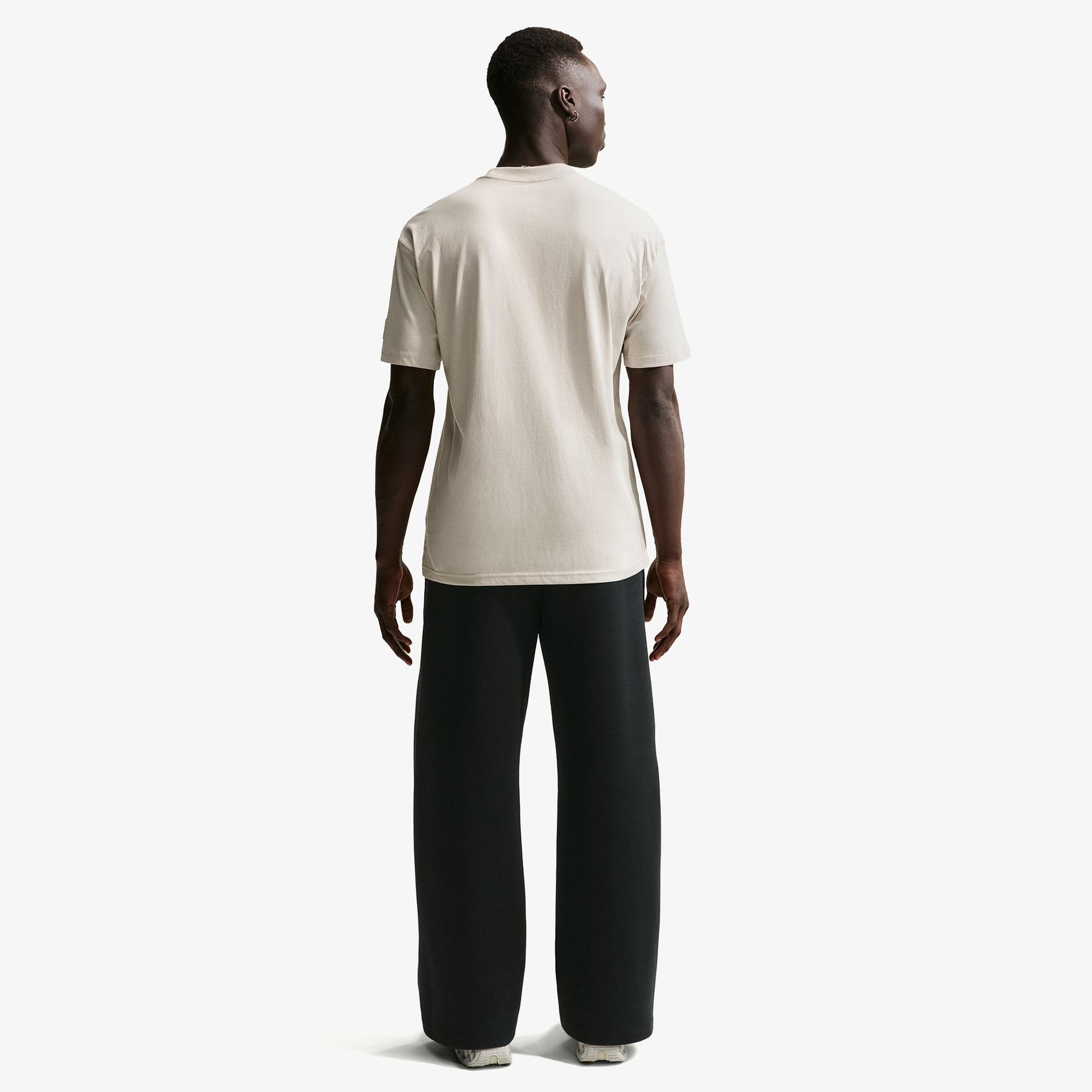 Nike Sportswear Erkek Krem Rengi T-Shirt