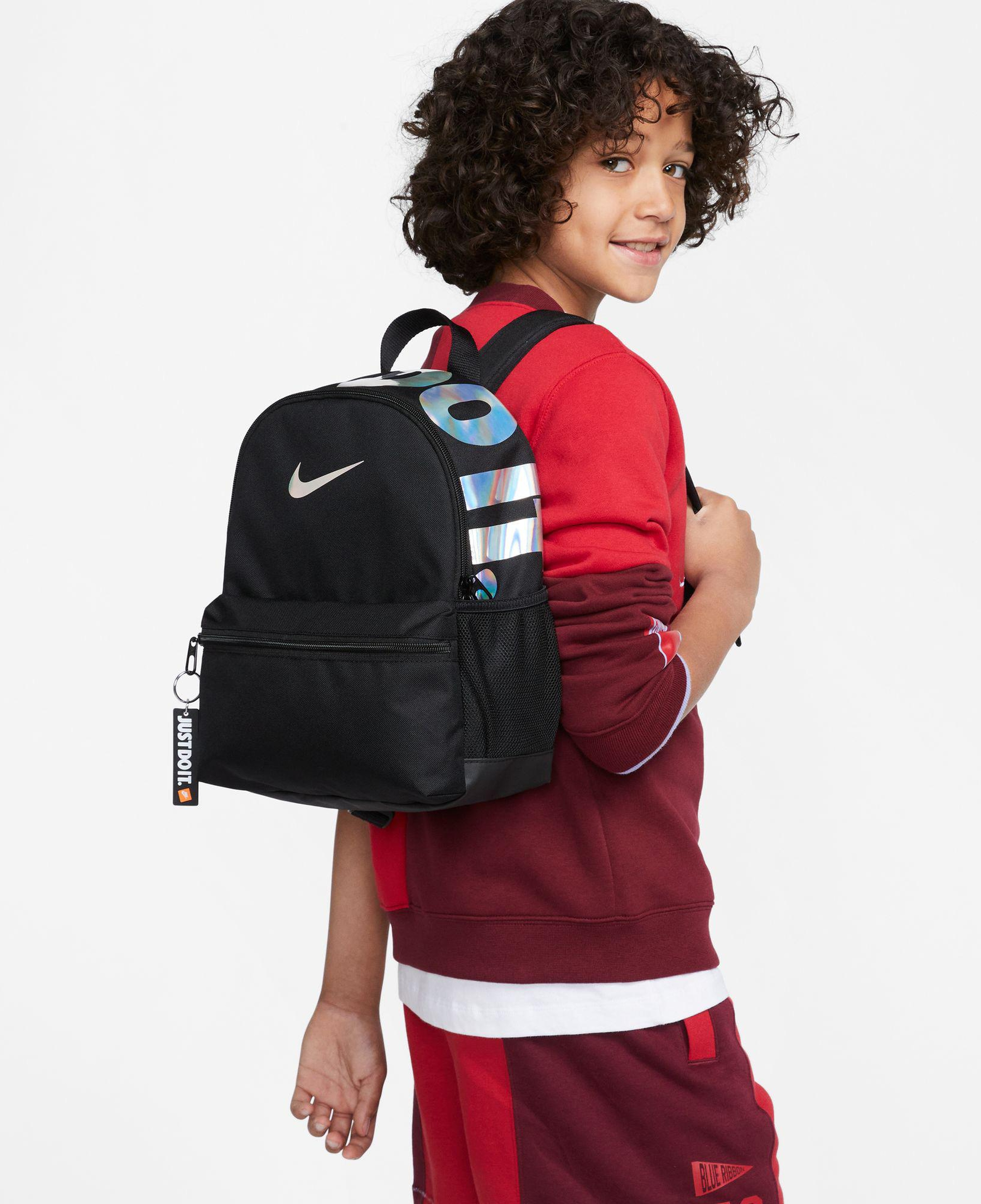 Nike Brasilia JDI Çocuk Siyah Mini Sırt Çantası