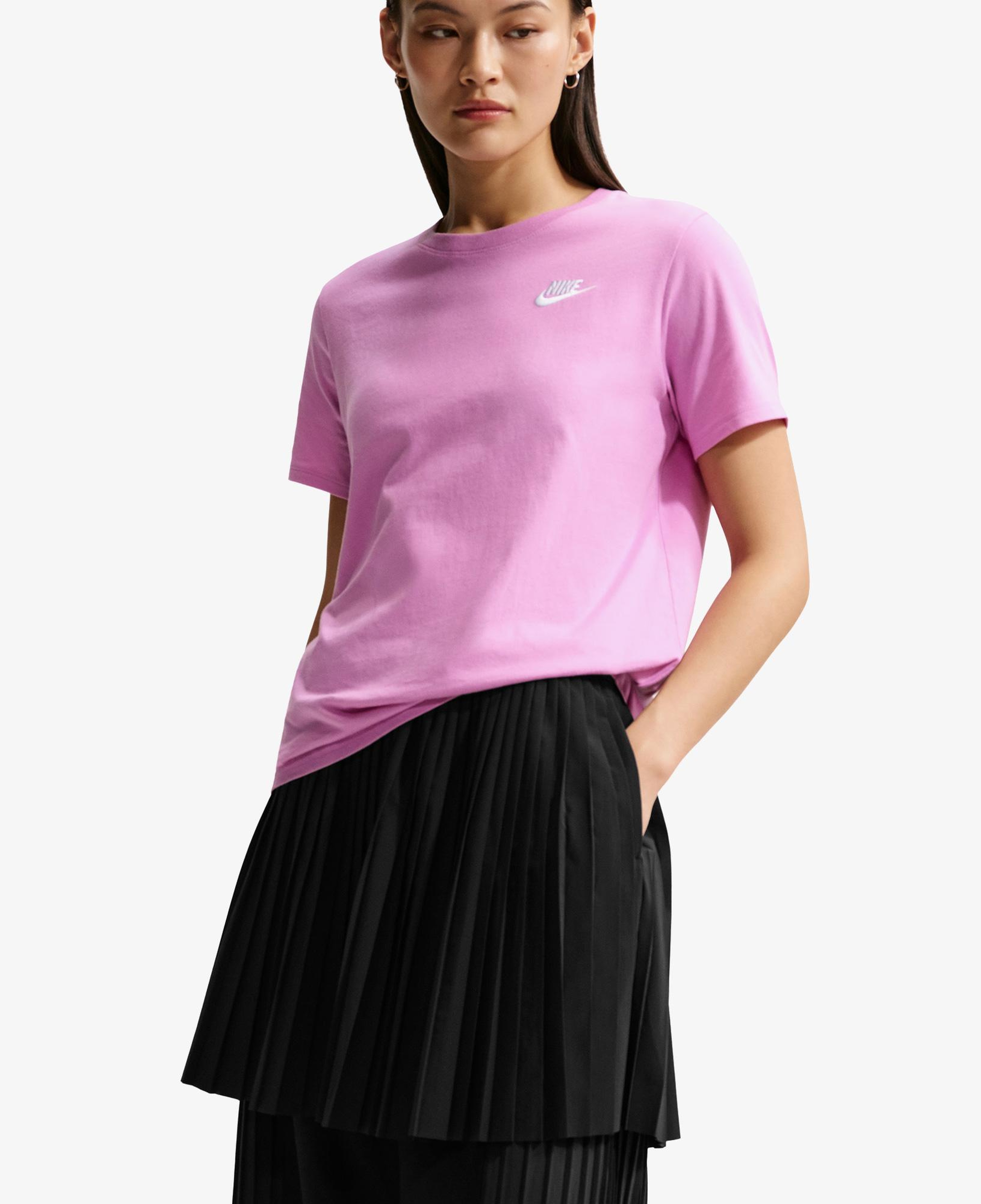 Nike Sportswear Club Essentials Kadın Pembe T-Shirt