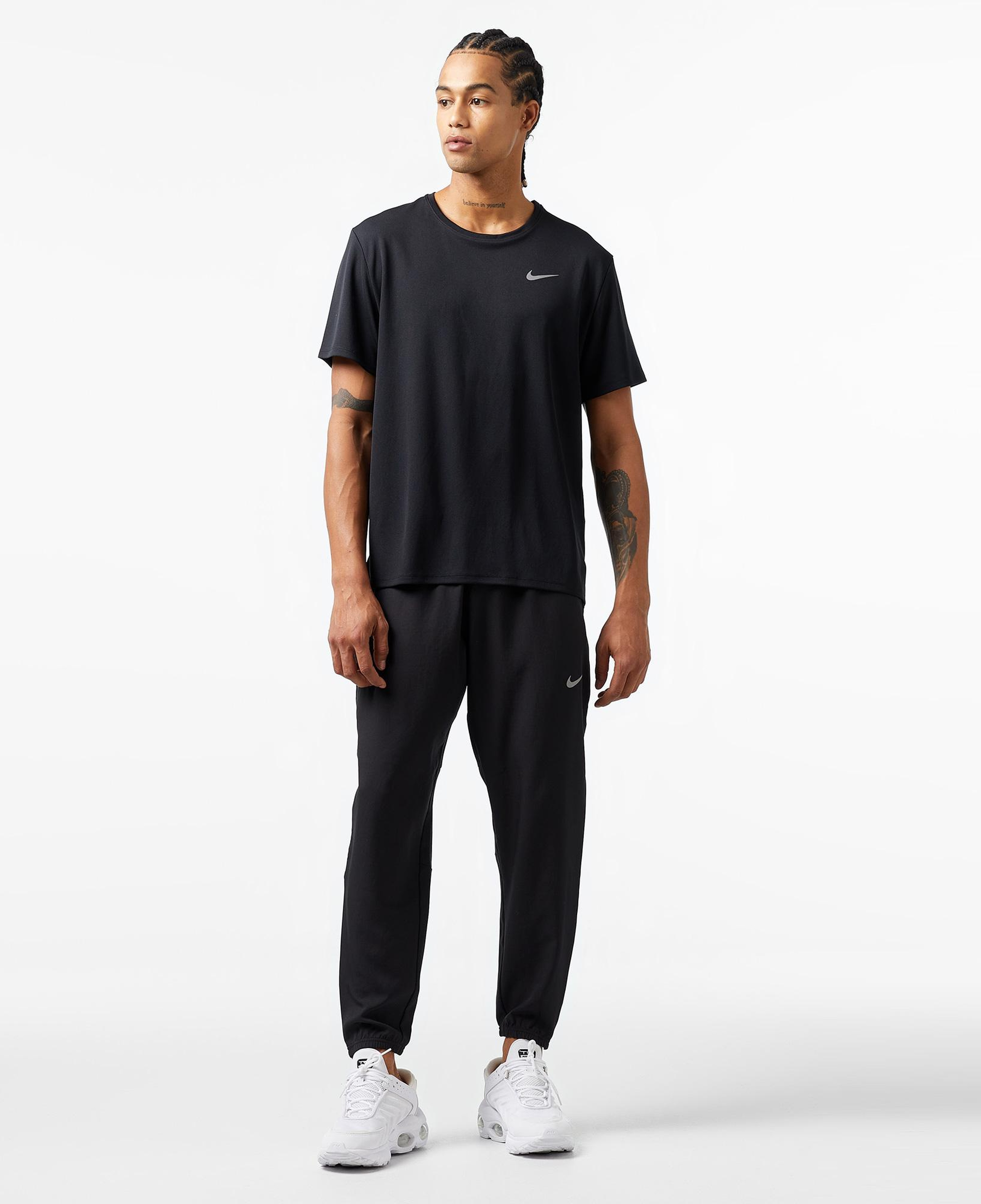 Nike Dri-Fit Miler Erkek Siyah T-Shirt