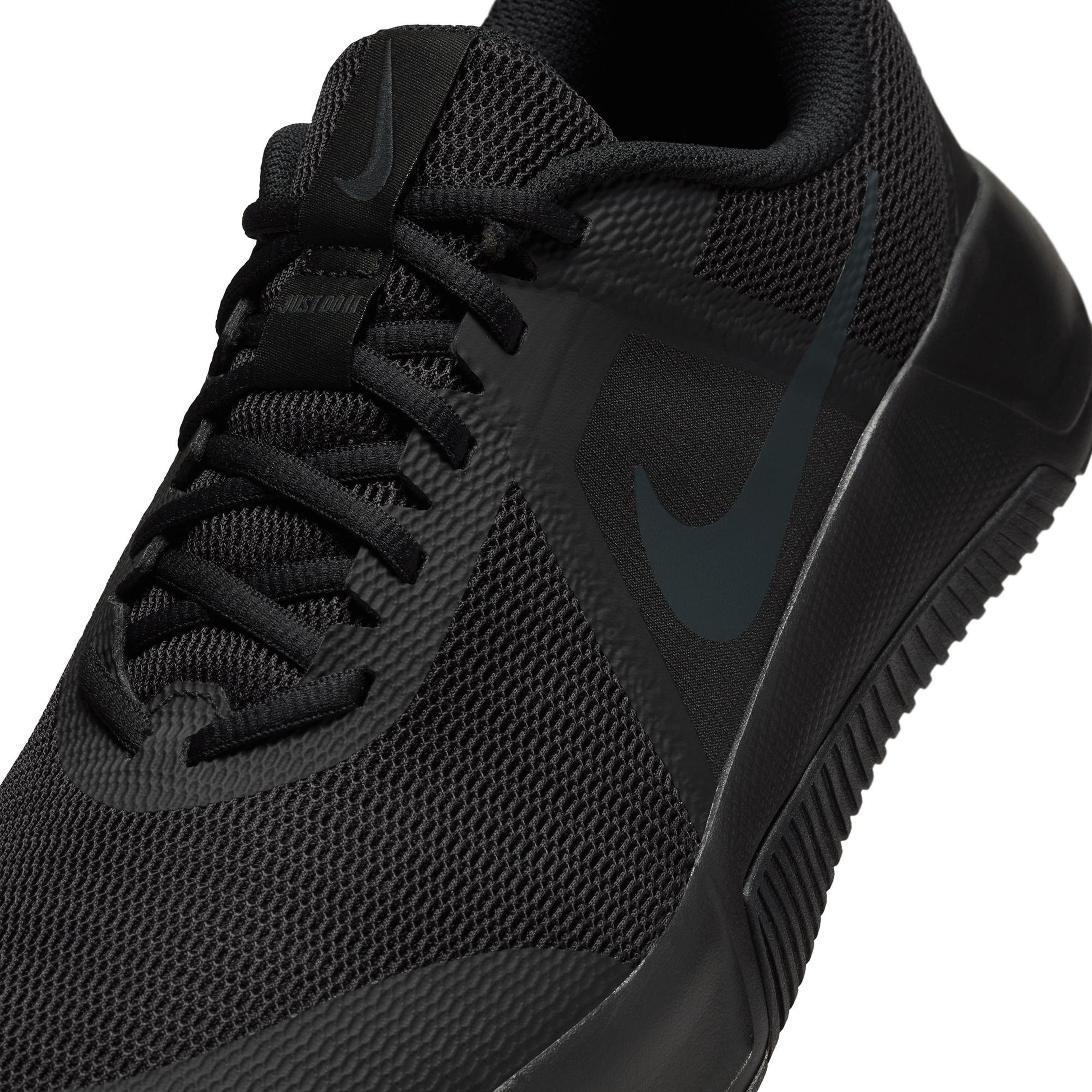 Nike MC Trainer 3 Erkek Siyah Spor Ayakkabı