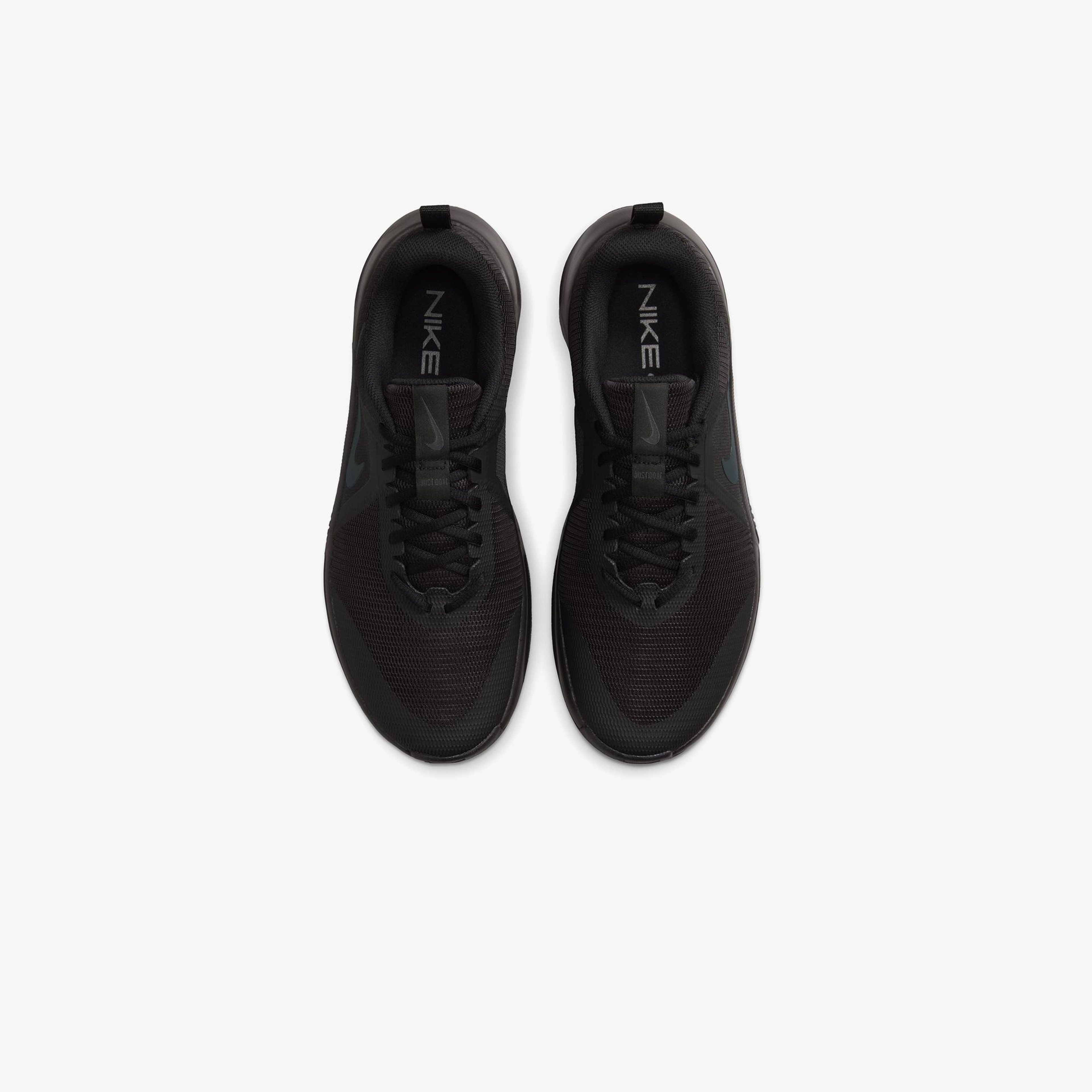 Nike MC Trainer 3 Erkek Siyah Spor Ayakkabı