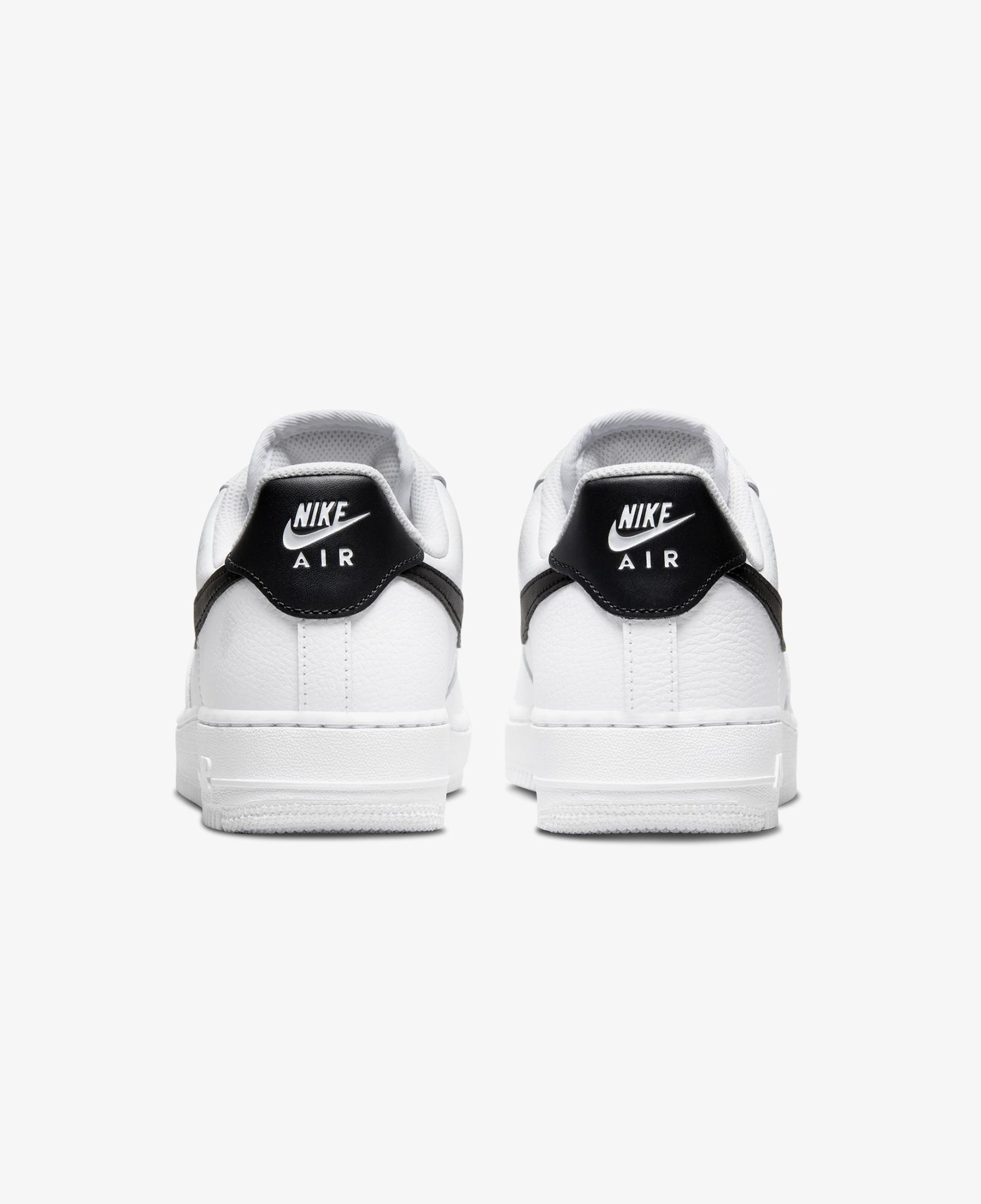 Nike Air Force 1 '07 Kadın Beyaz Spor Ayakkabı