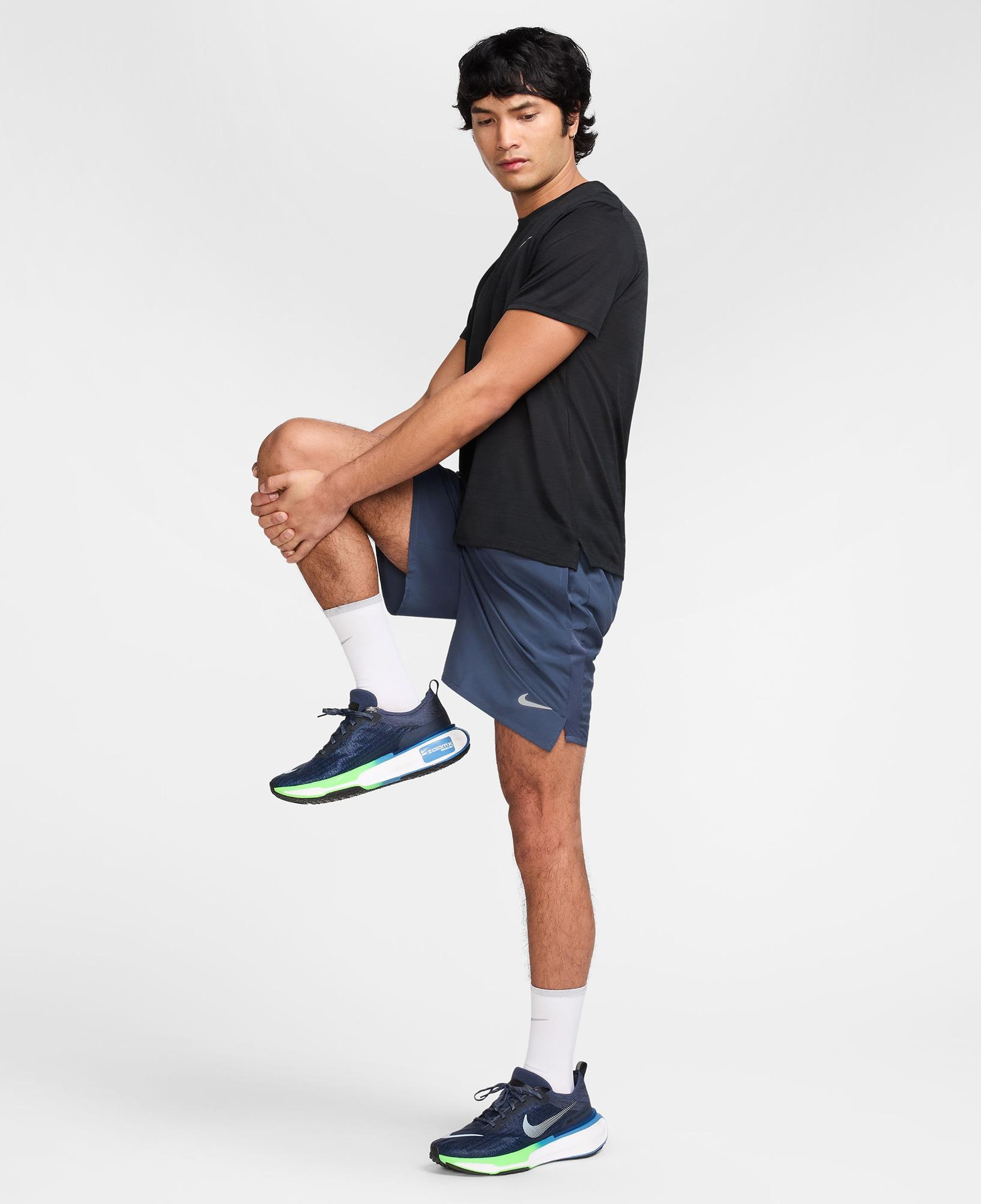 Nike Dri-Fit Challenger Erkek Mavi Şort