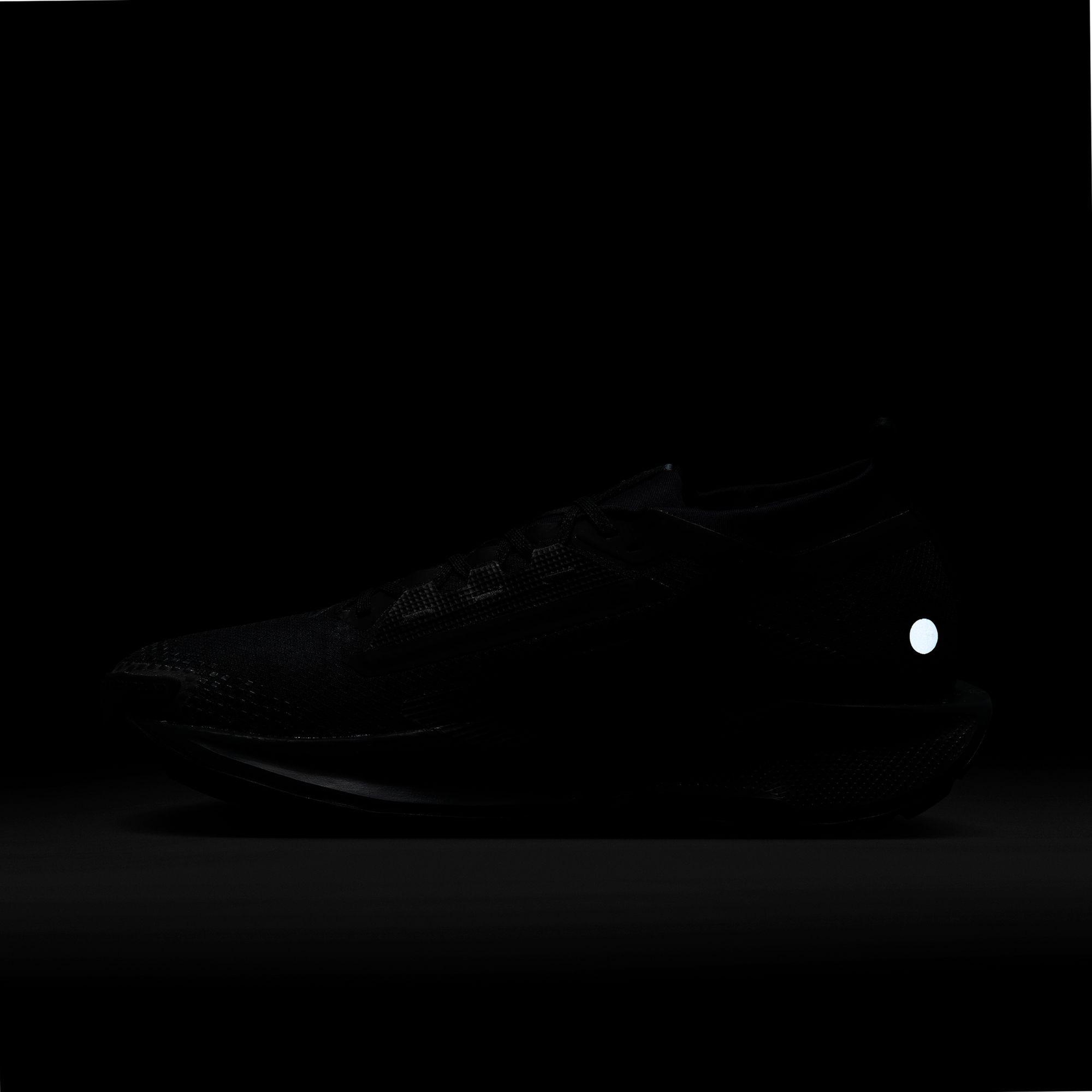 Nike Pegasus Trail 5 Gore-Tex Erkek Siyah Koşu Ayakkabısı