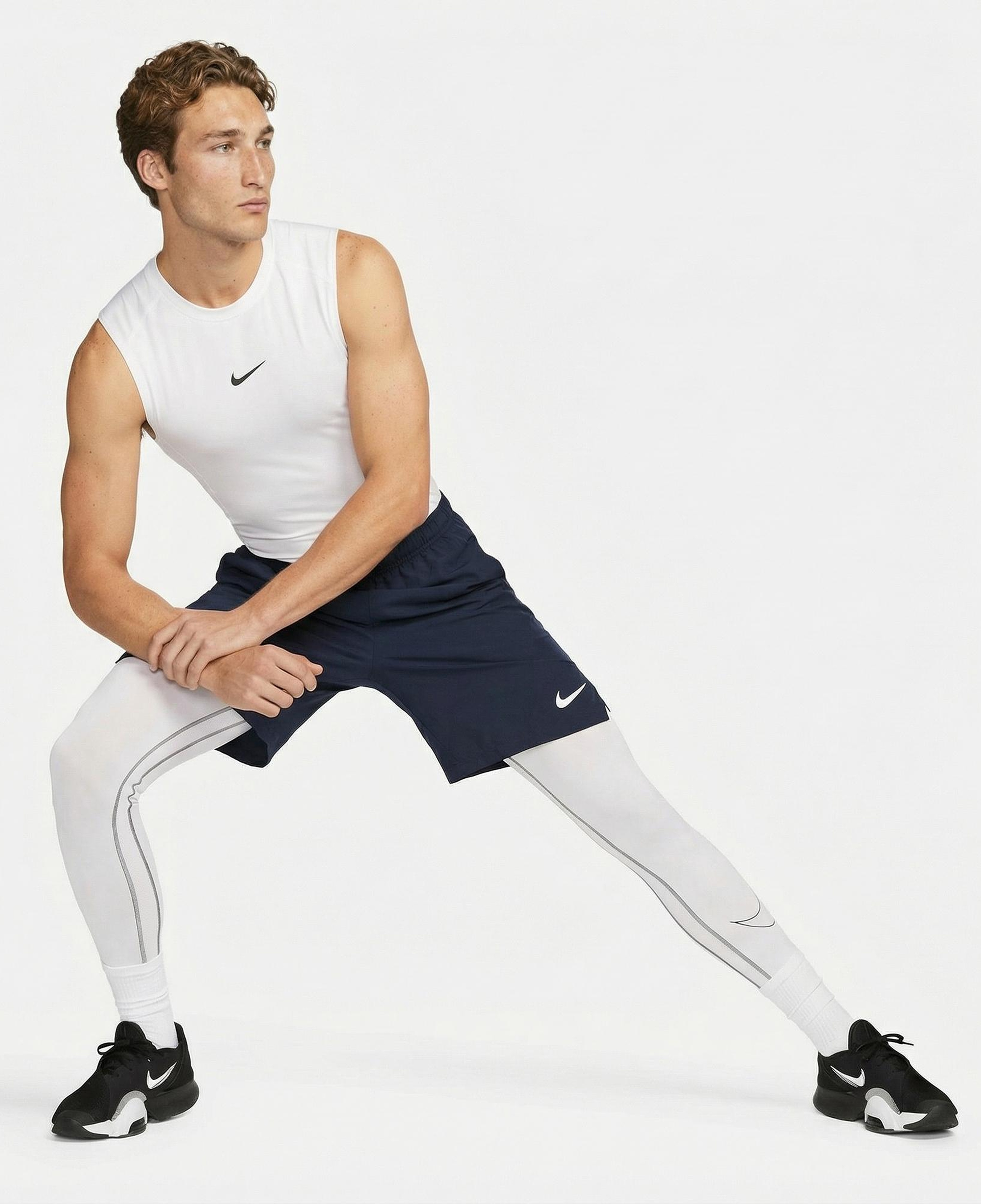 Nike Pro Dri-Fit Erkek Beyaz Kolsuz T-Shirt