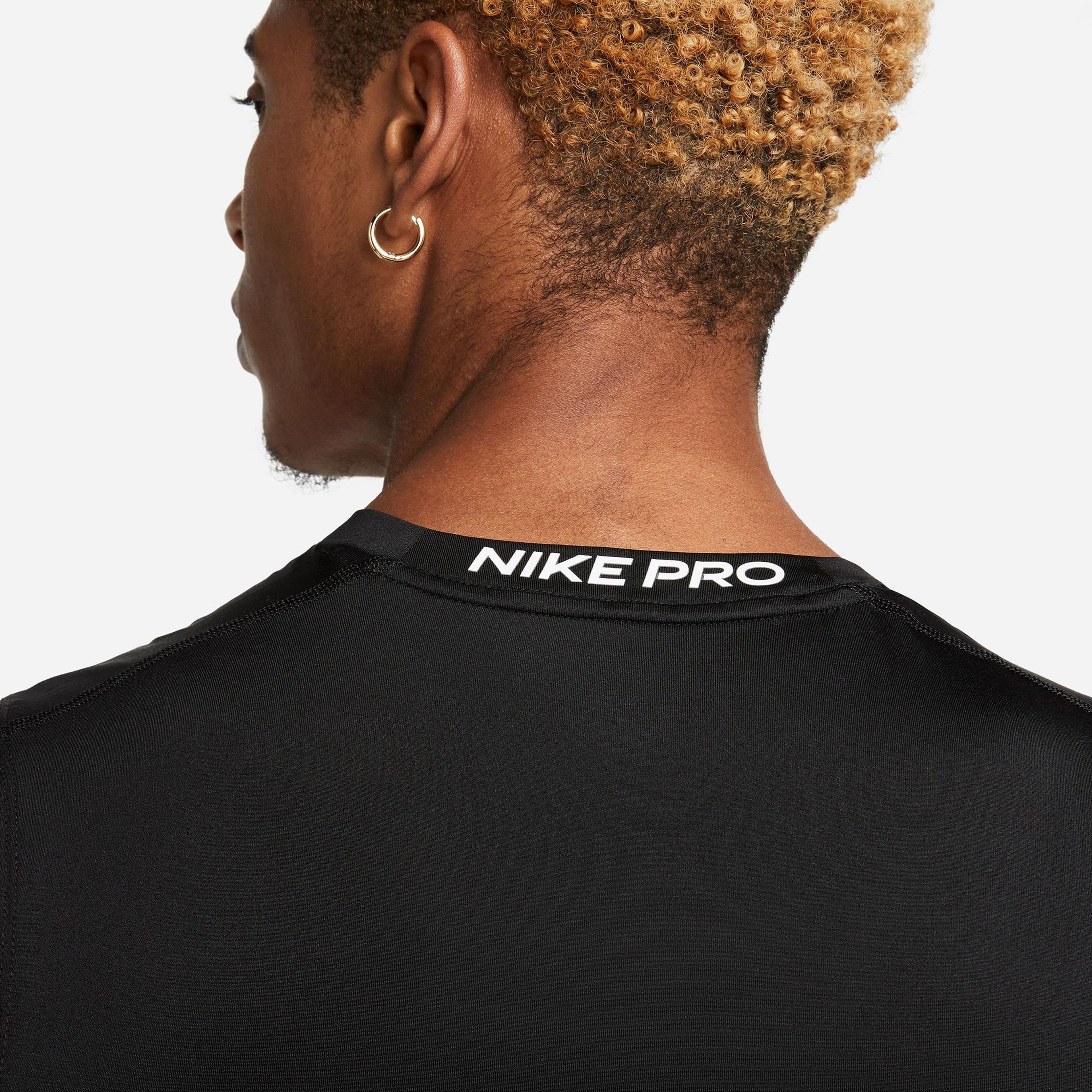 Nike Pro Dri-Fit Erkek Siyah Kolsuz T-Shirt