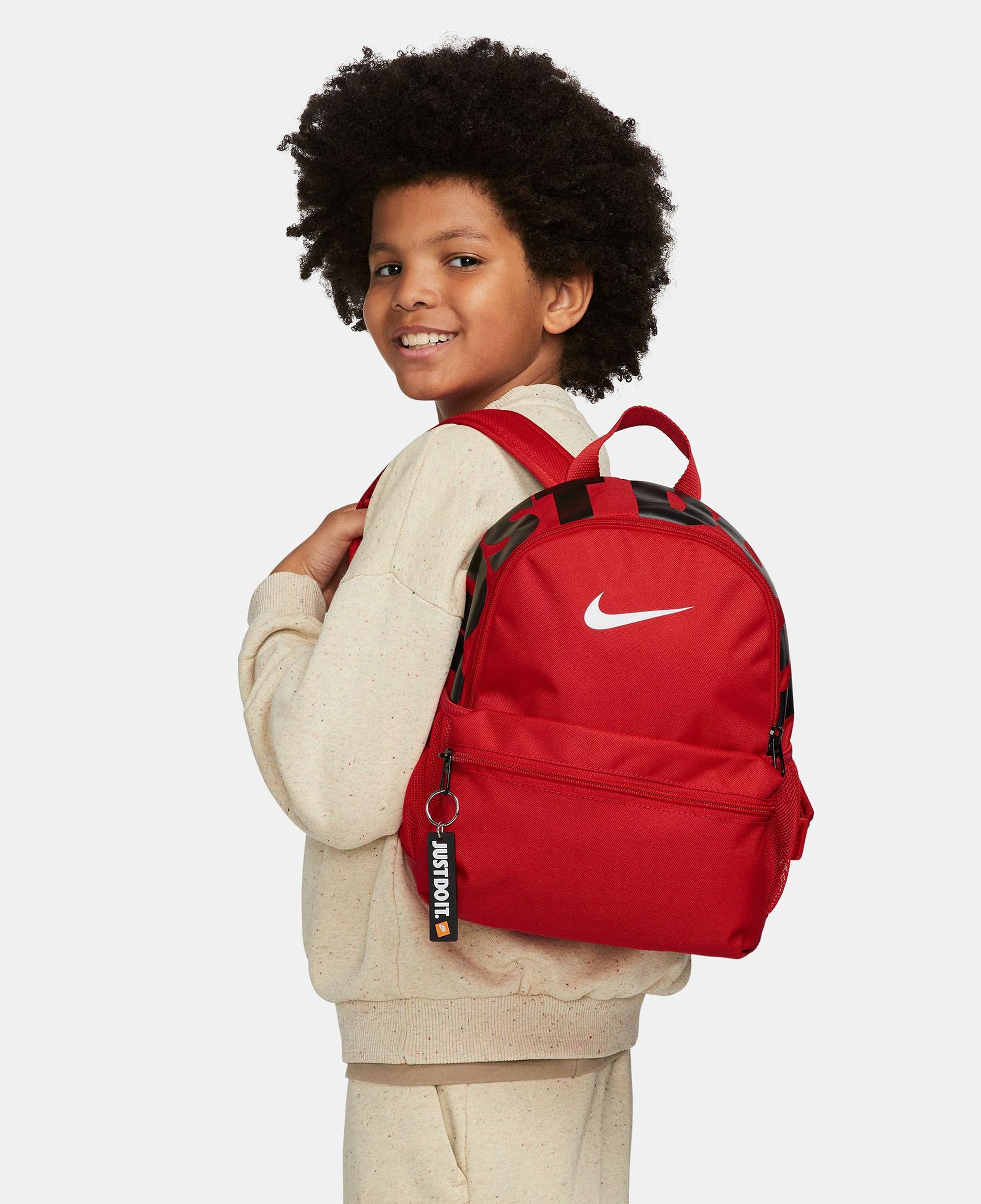 Nike Brasilia JDI Çocuk Kırmızı Sırt Çantası