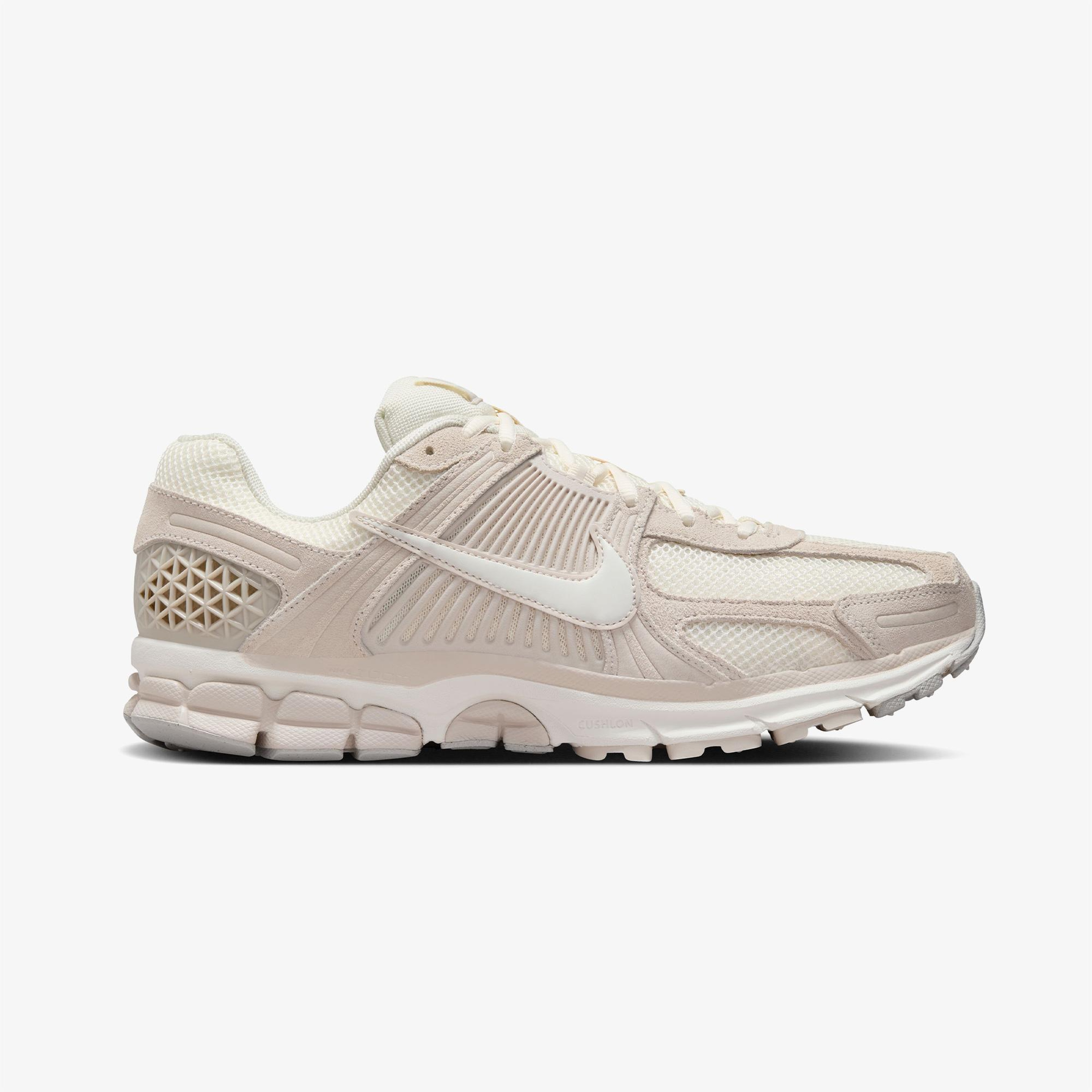 Nike Zoom Vomero 5 Erkek Bej Spor Ayakkabı