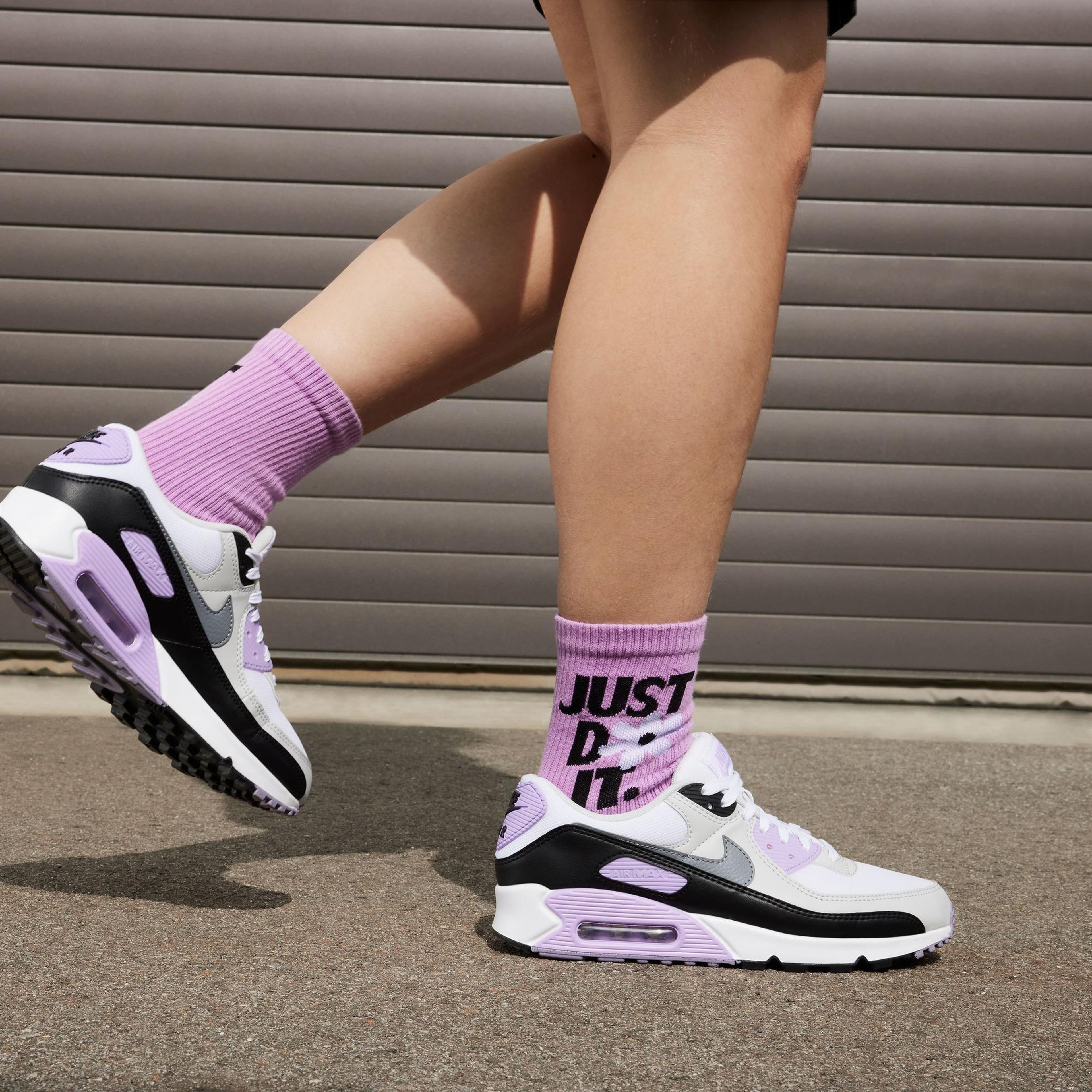 Nike Air Max 90 Kadın Beyaz Spor Ayakkabı
