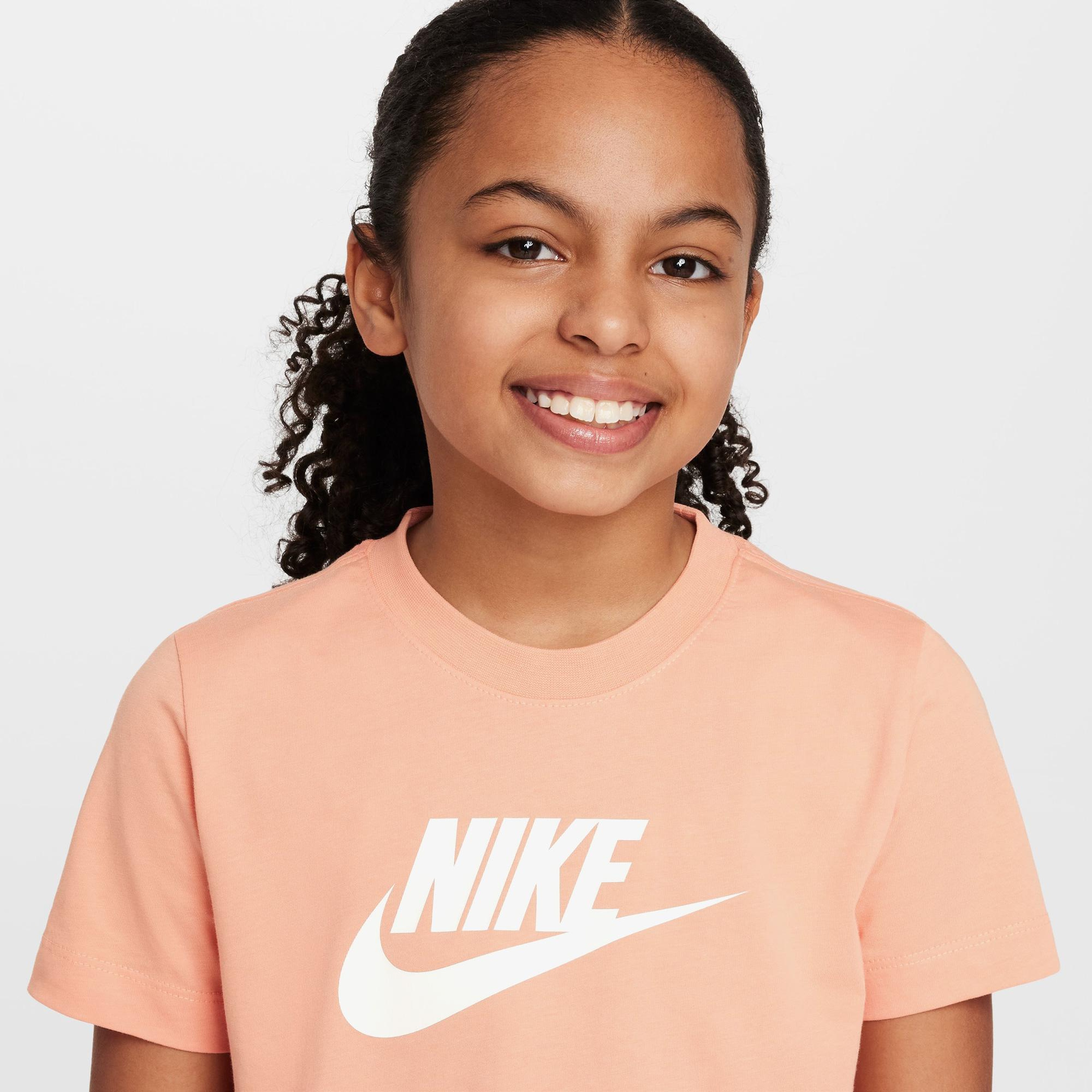 Nike Sportswear Futura Çocuk Turuncu Crop T-Shirt