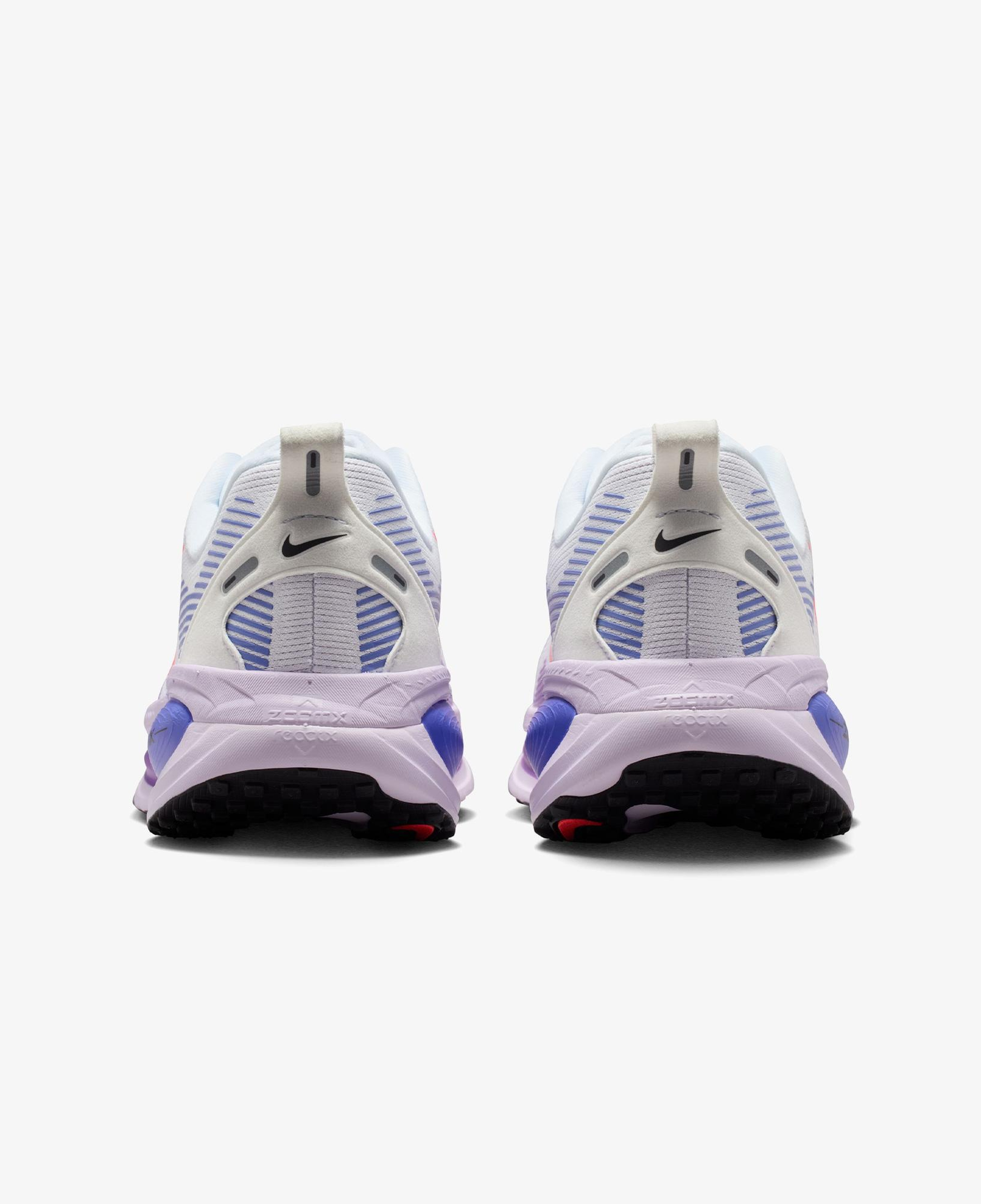 Nike Vomero 18 Kadın Lila Koşu Ayakkabısı