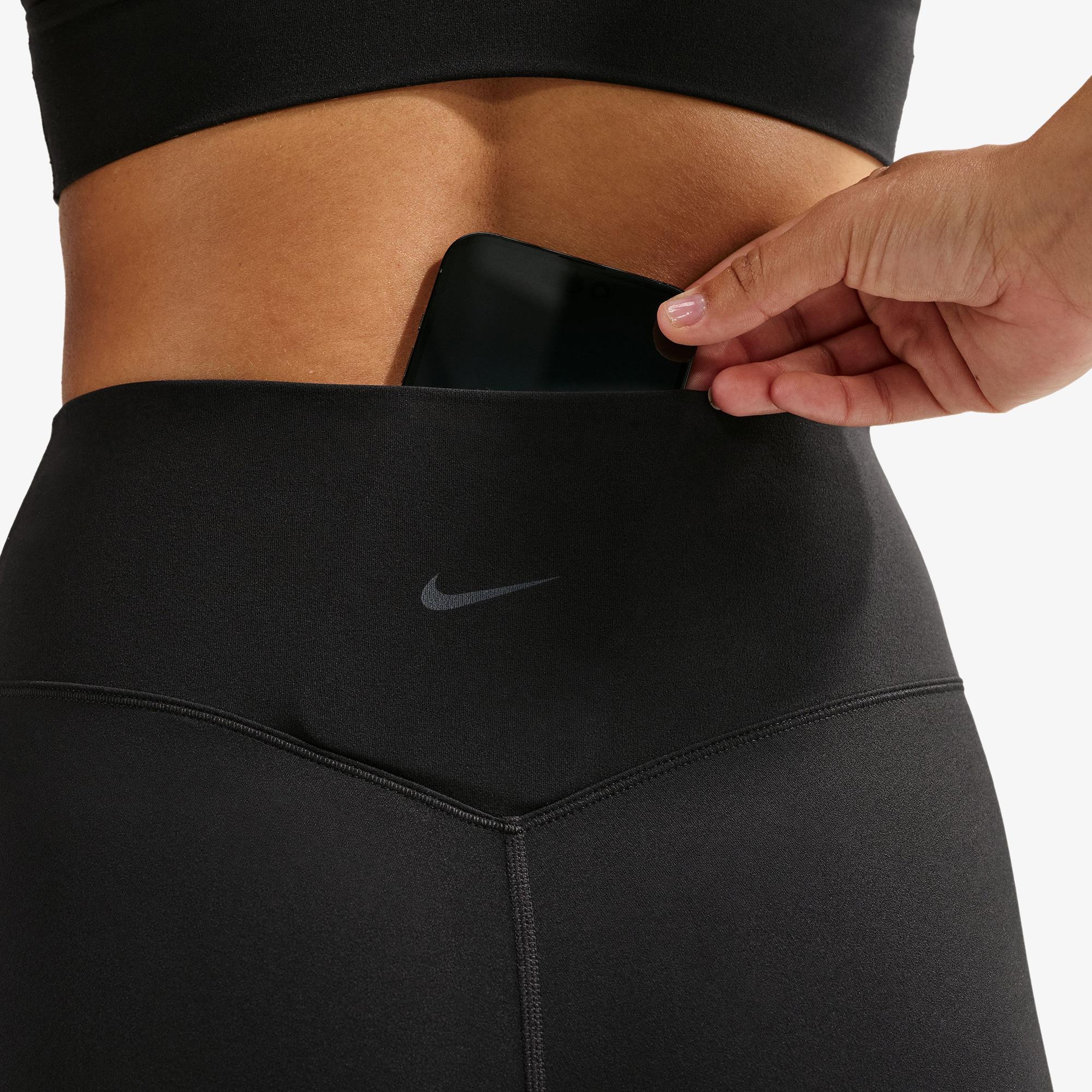 Nike Dri-Fit Zenvy Yüksek Belli 20 cm Kadın Siyah Kısa Tayt