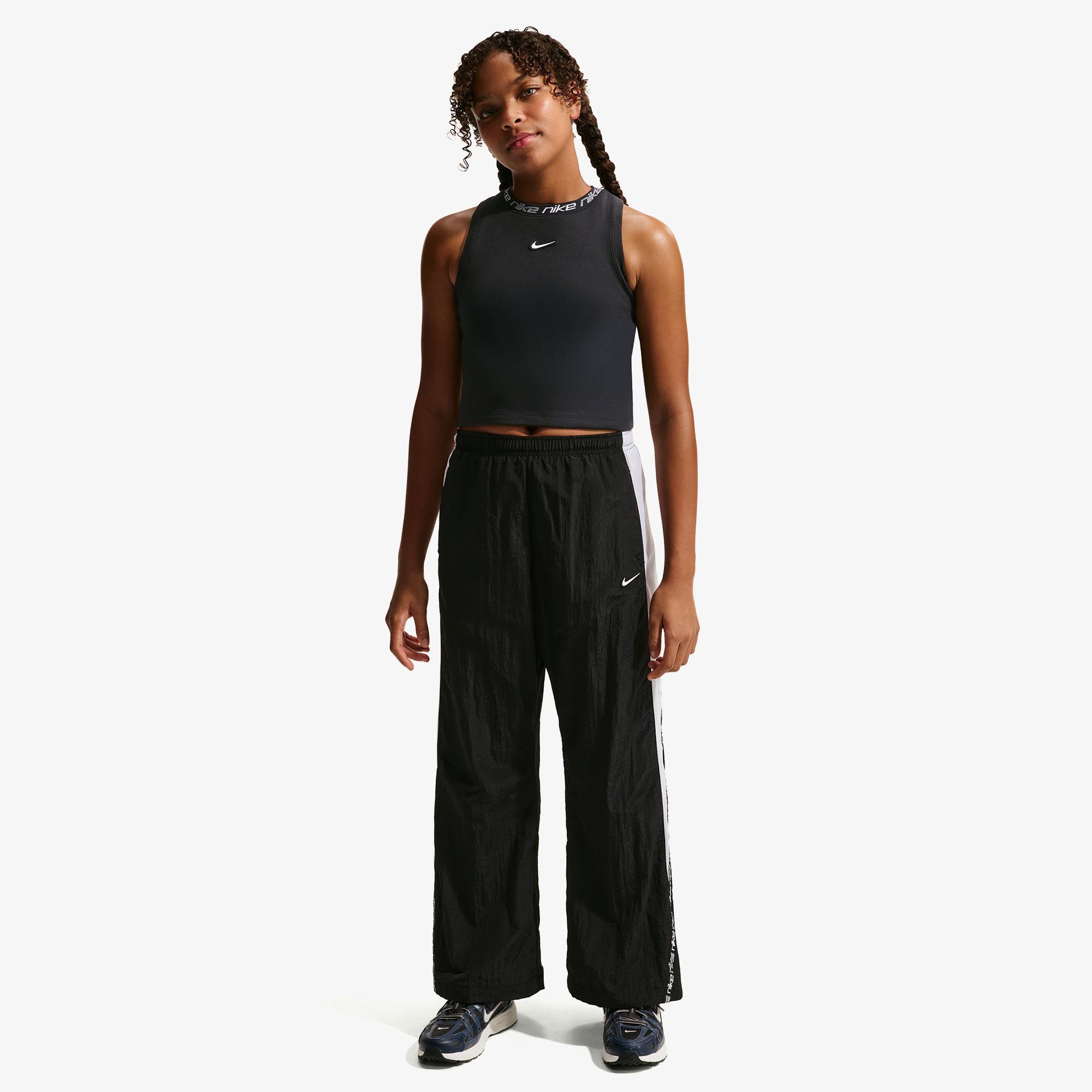 Nike Sportswear Dri-Fit Çocuk Siyah Kolsuz T-Shirt