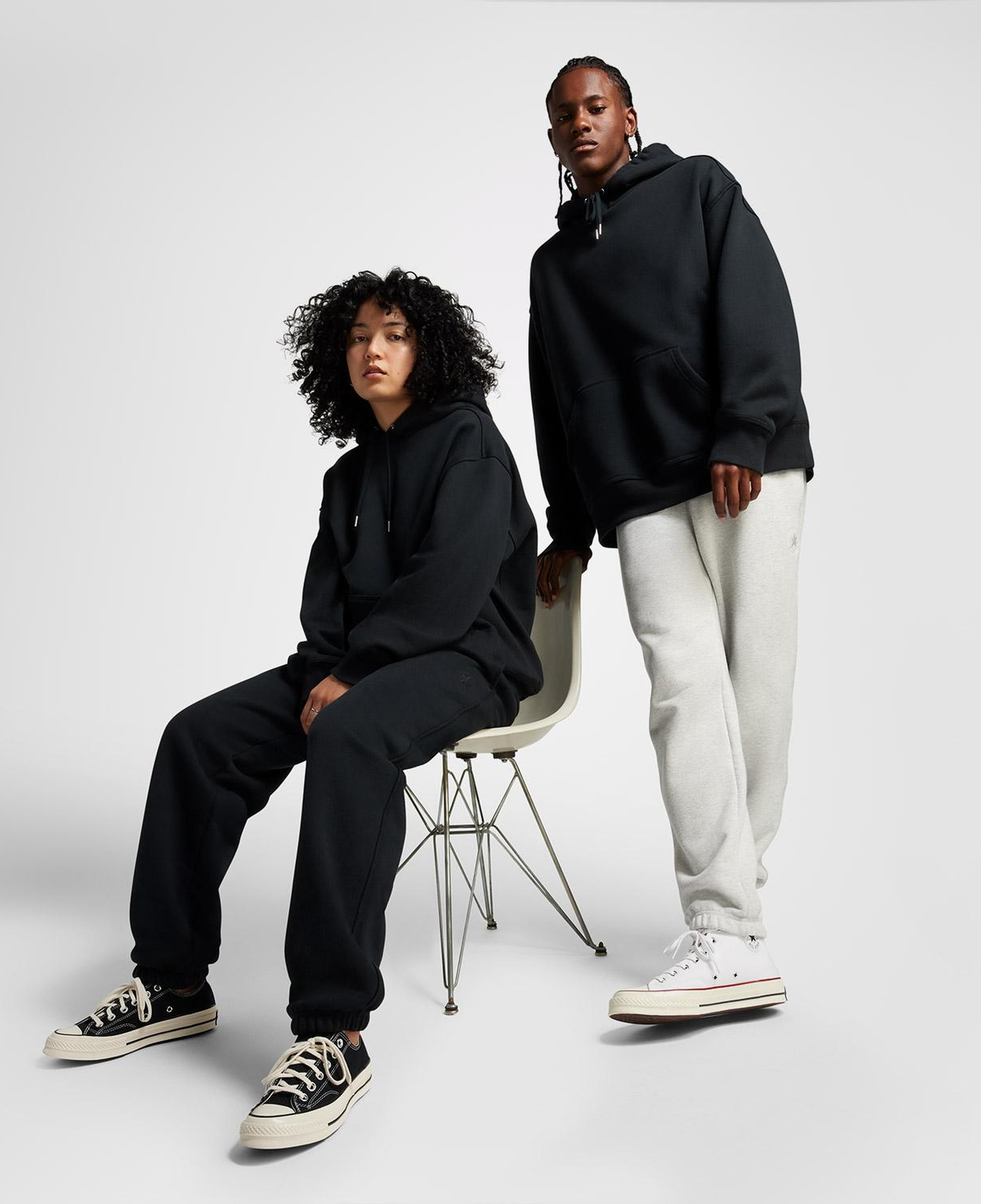 Converse Unisex Loose Fit Siyah Hoodie