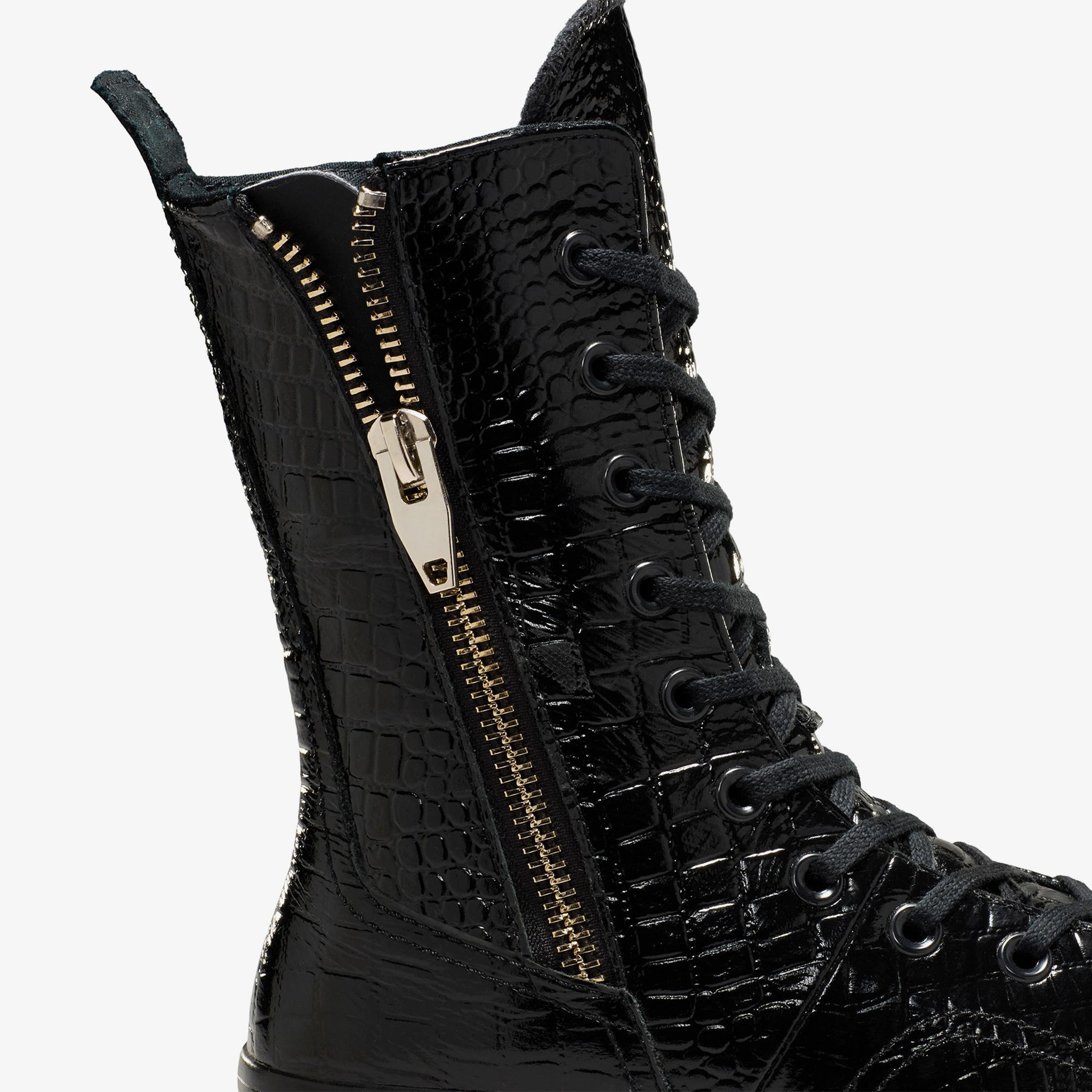 Converse Chuck 70 Plus XHi Unisex Siyah Deri Platform Sneaker