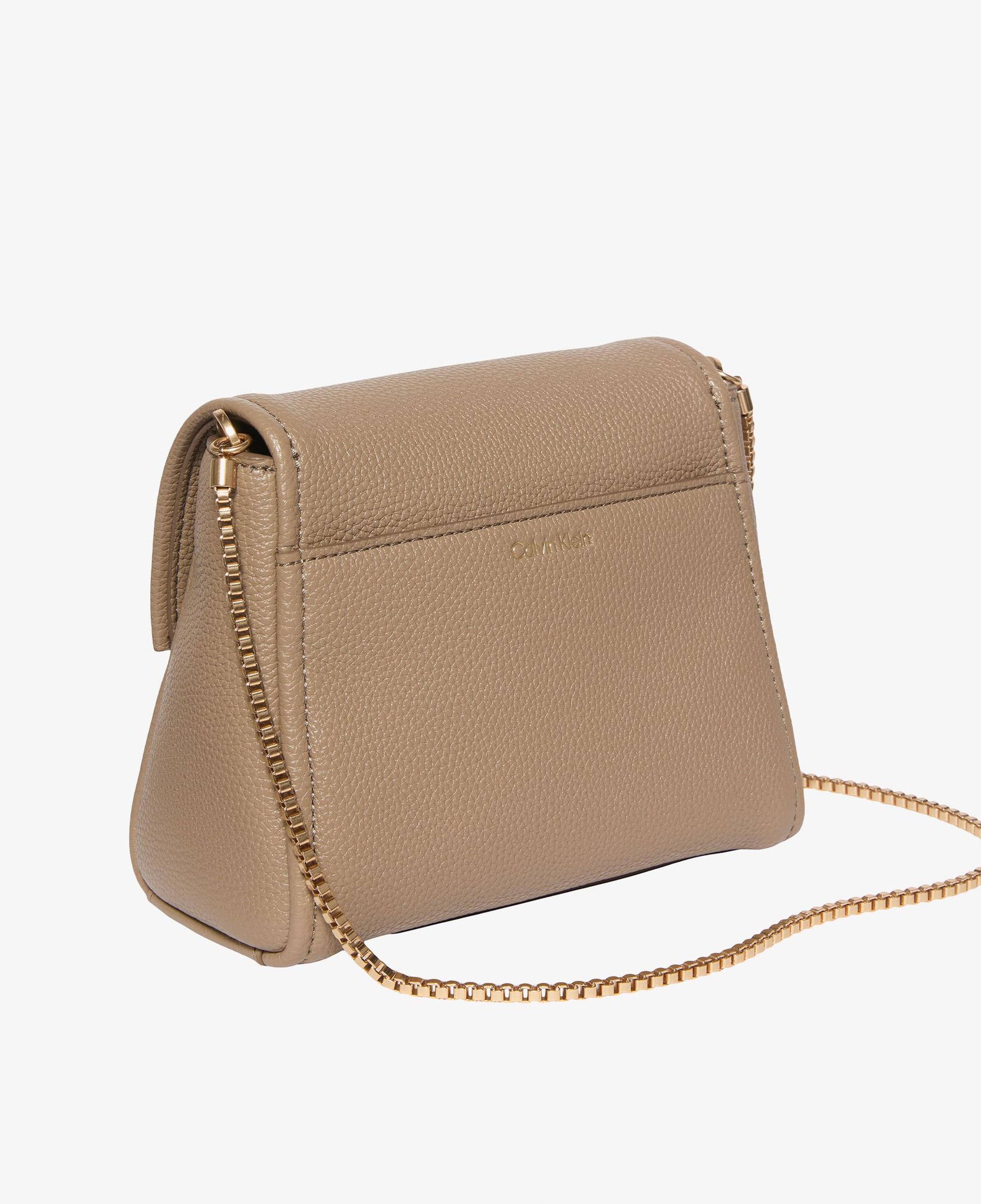 Calvin Klein Emblem Pebble Crossbody Kadın Kahverengi Çapraz Çanta