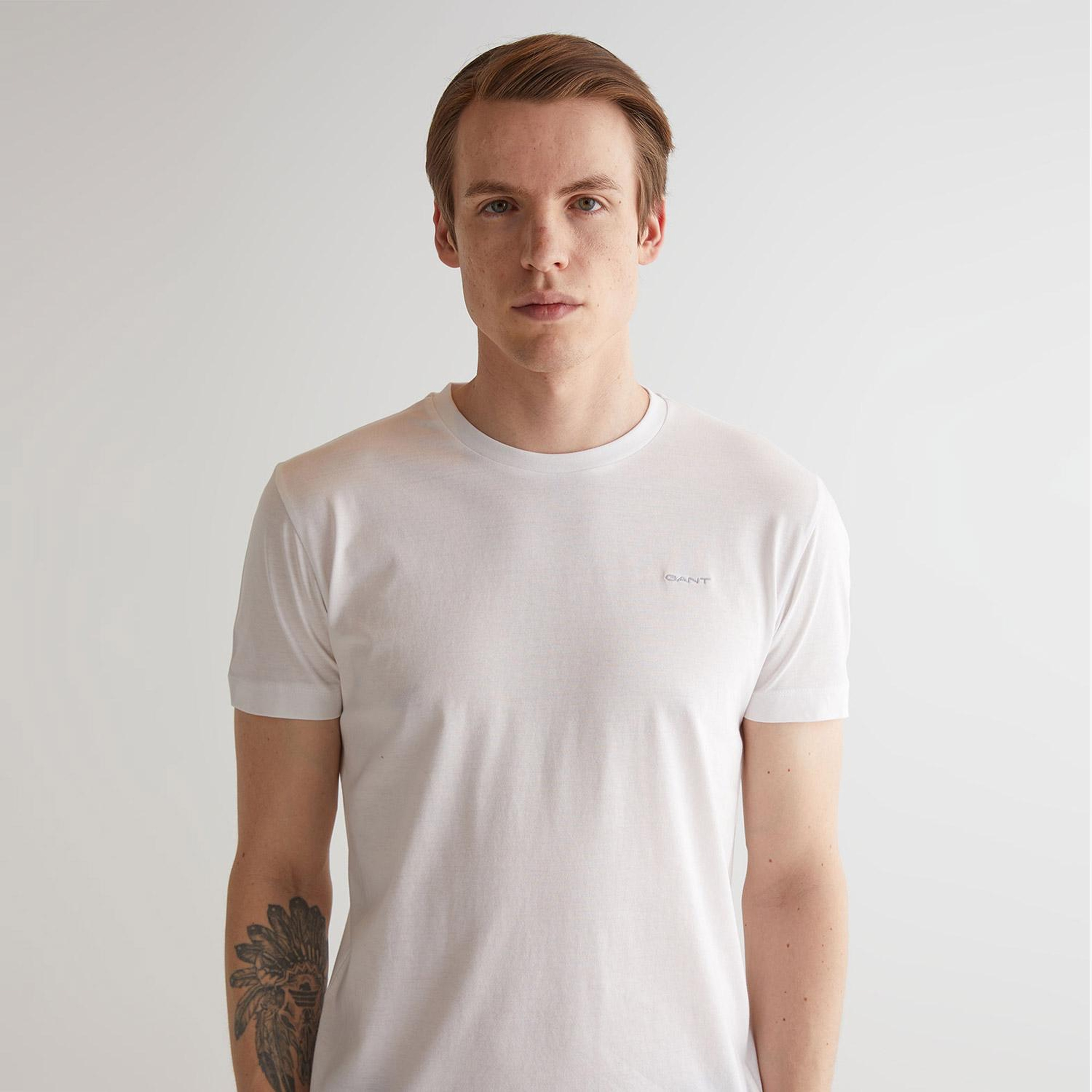 Gant Erkek Beyaz Slim Fit Bisiklet Yaka Logolu T-Shirt
