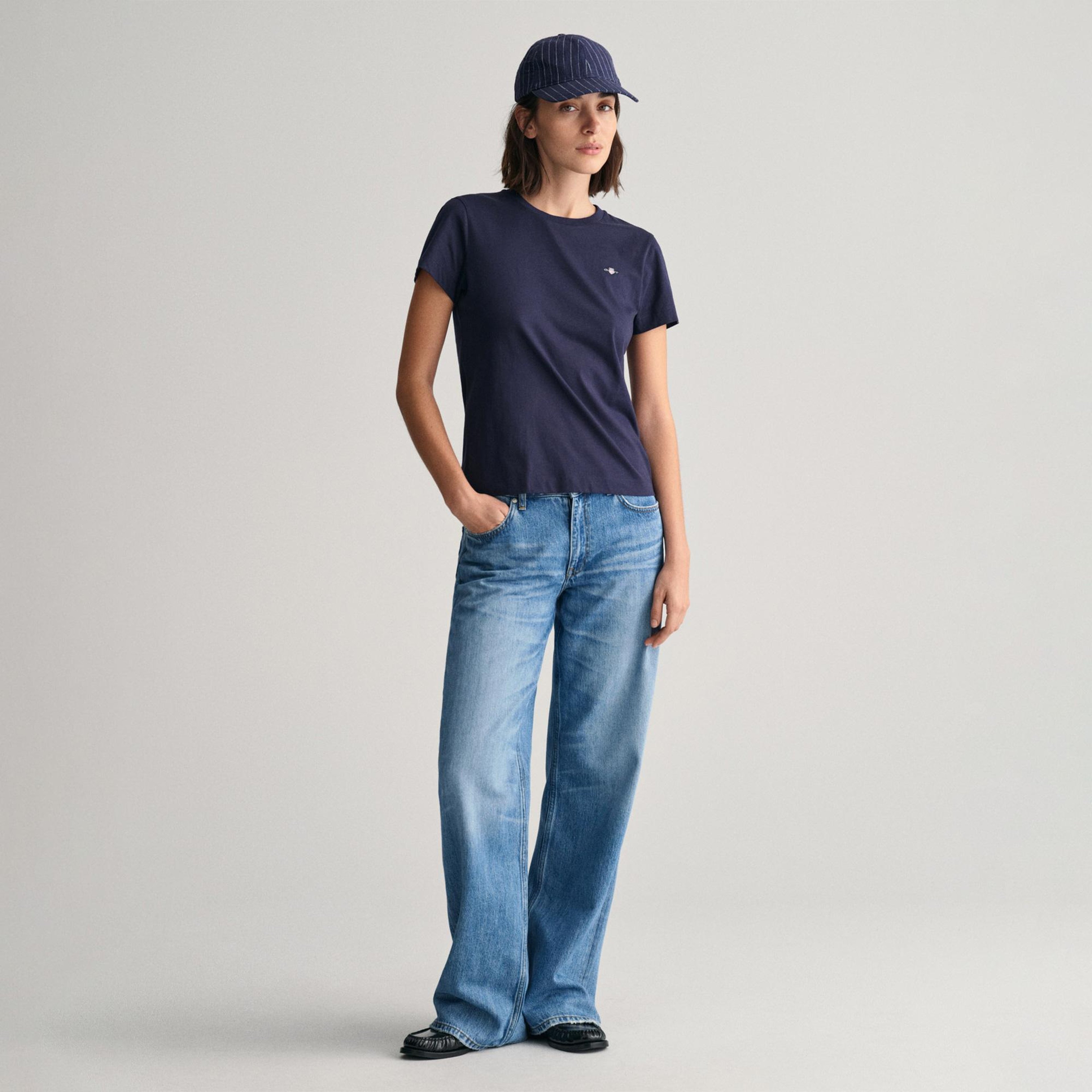 Gant Kadın Lacivert Regular Fit Bisiklet Yaka T-Shirt