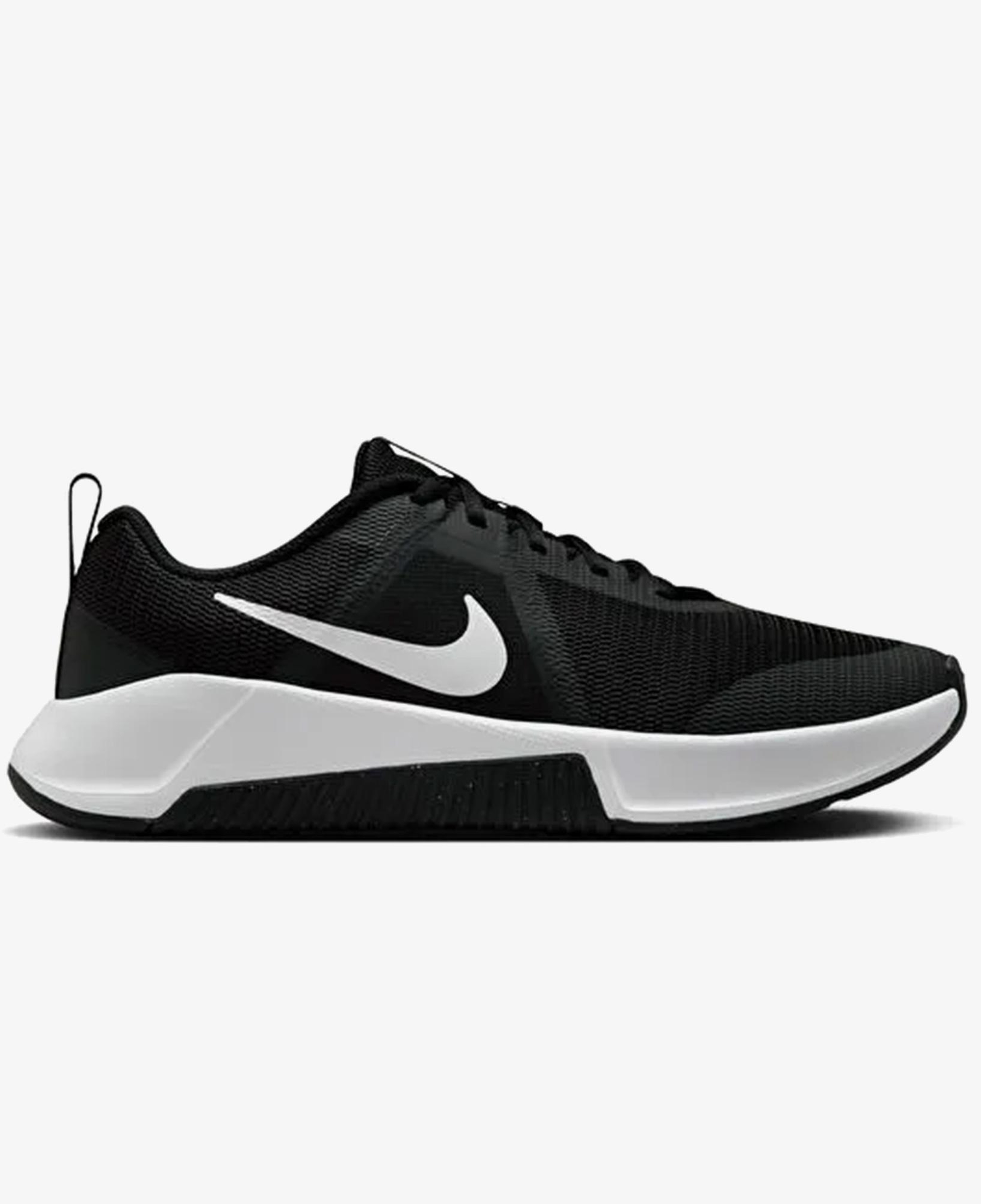 Nike MC Trainer 3 Erkek Siyah Spor Ayakkabı