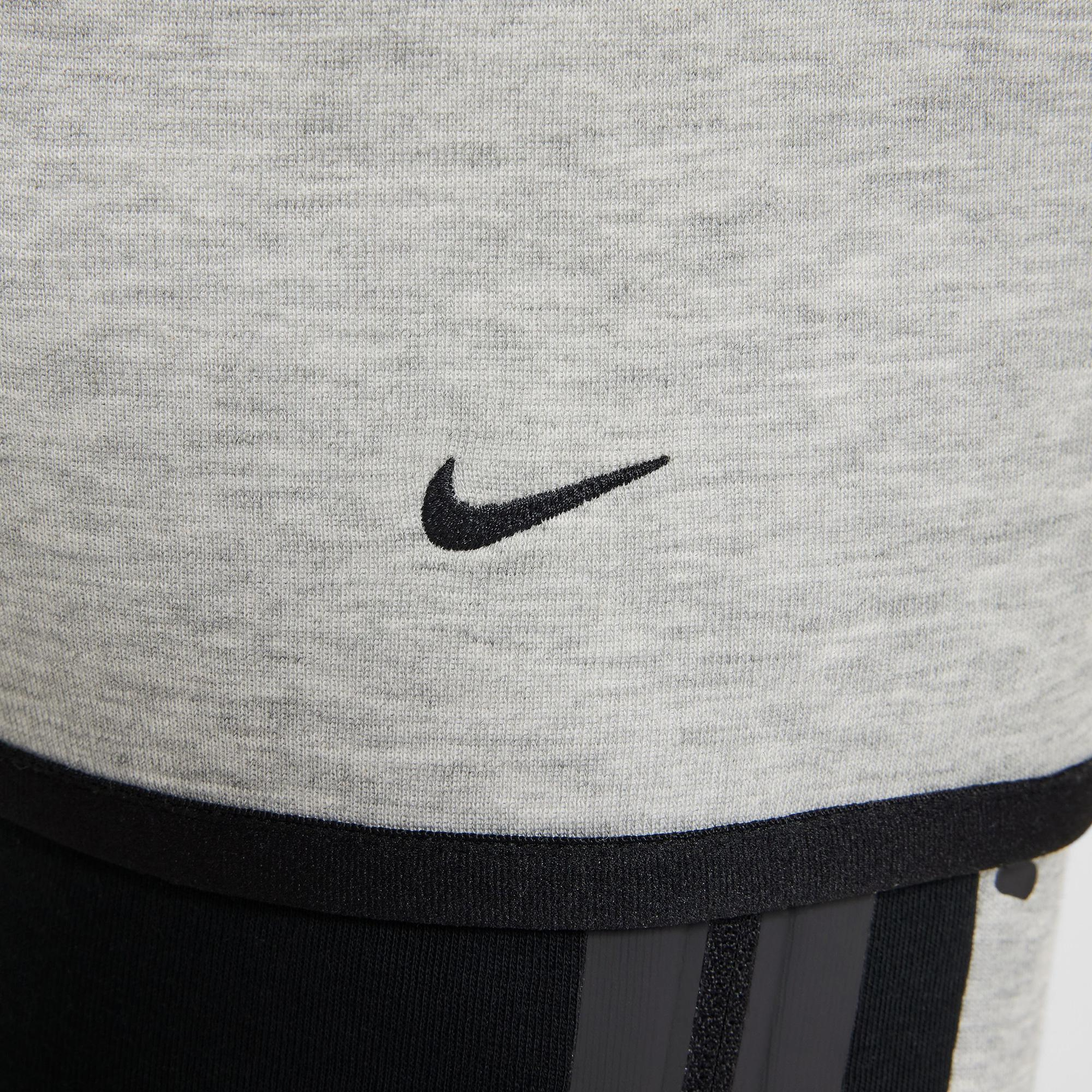 Nike Sportswear Tech Fleece Çocuk Siyah Eşofman Üstü