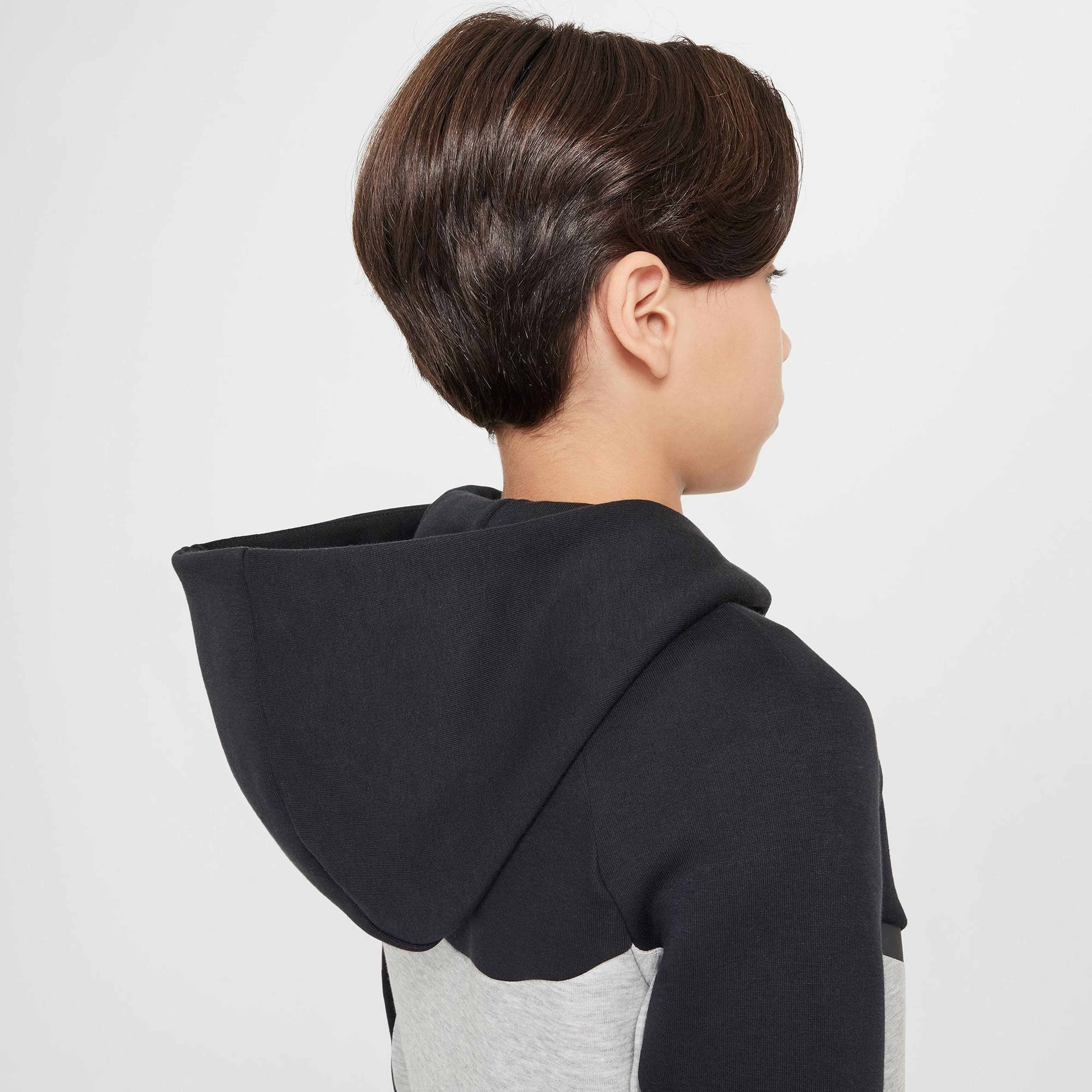 Nike Sportswear Tech Fleece Çocuk Siyah Eşofman Üstü