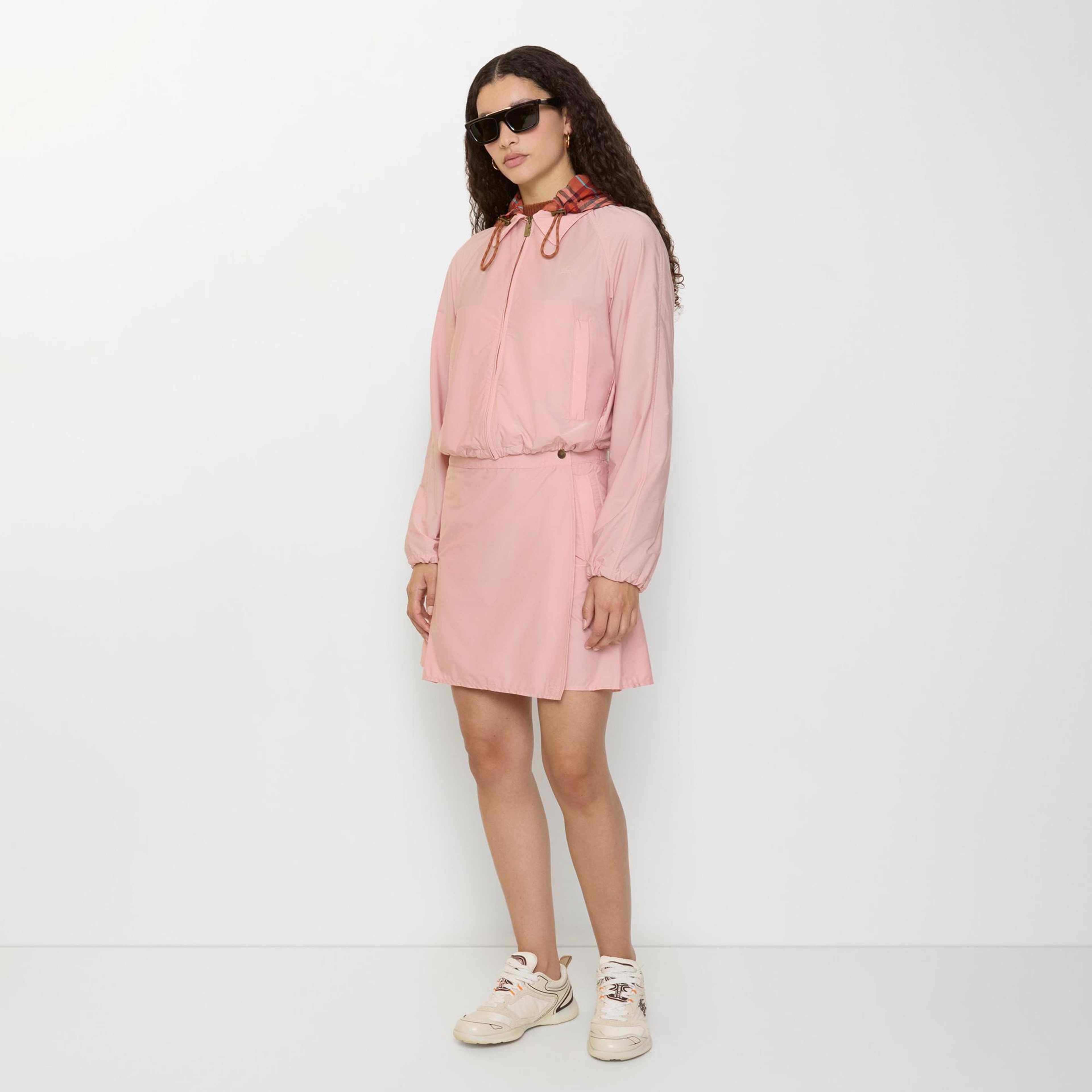 Burberry Nadına Kadın Pembe Etek