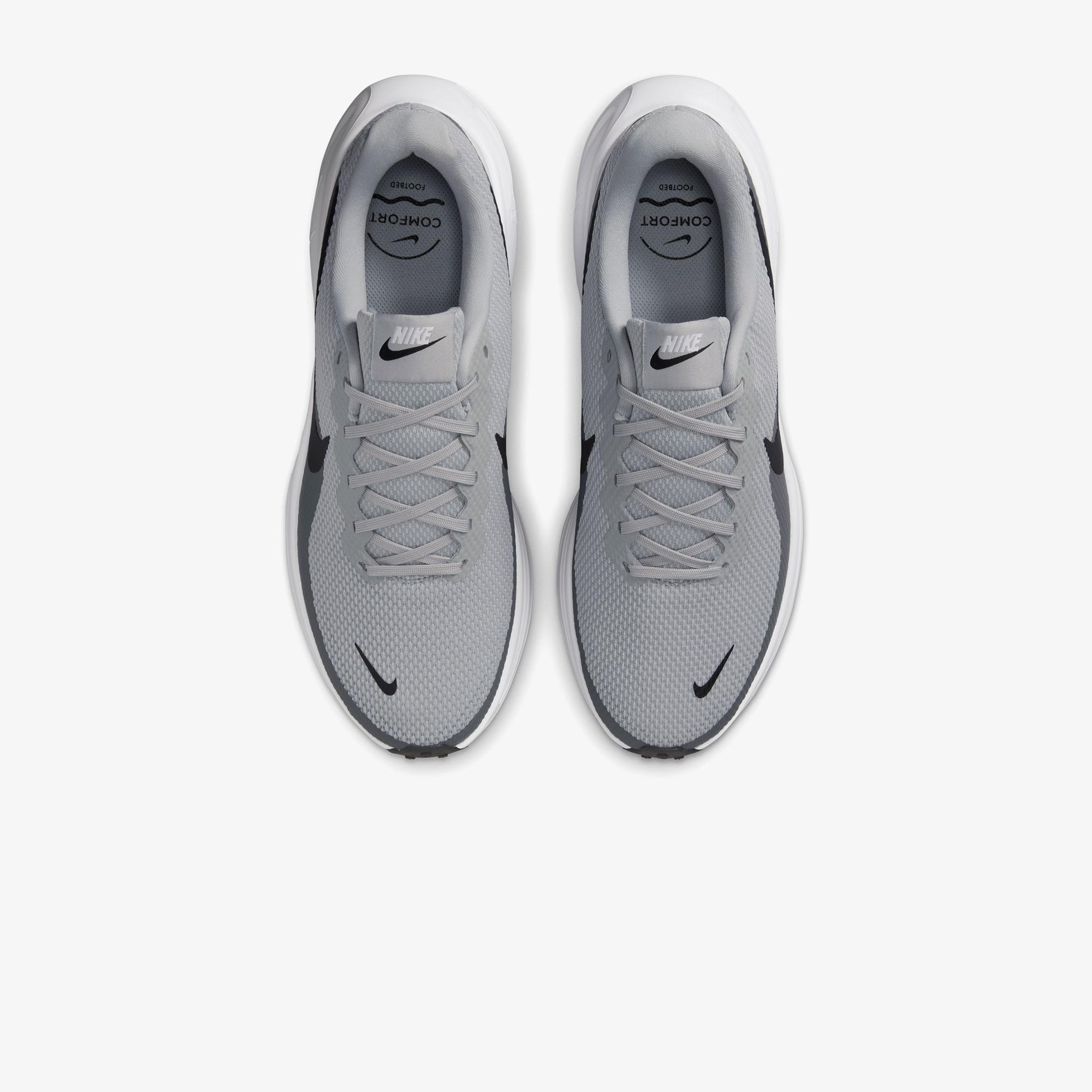 Nike Revolution 8 Erkek Gri Koşu Ayakkabısı