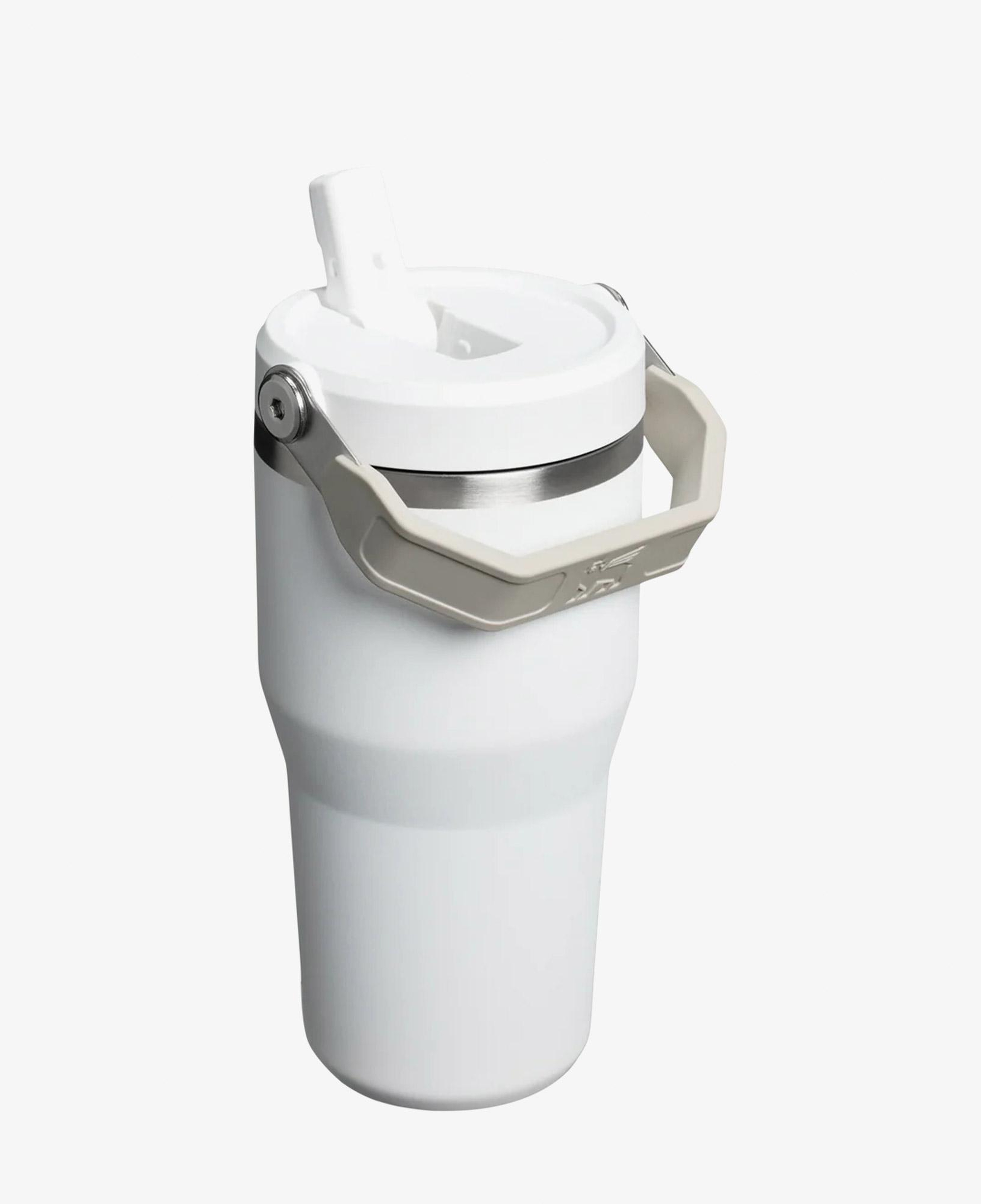 Stanley The Iceflow Flip Straw 2.0 0,6L Pipetli Beyaz Termos Bardak