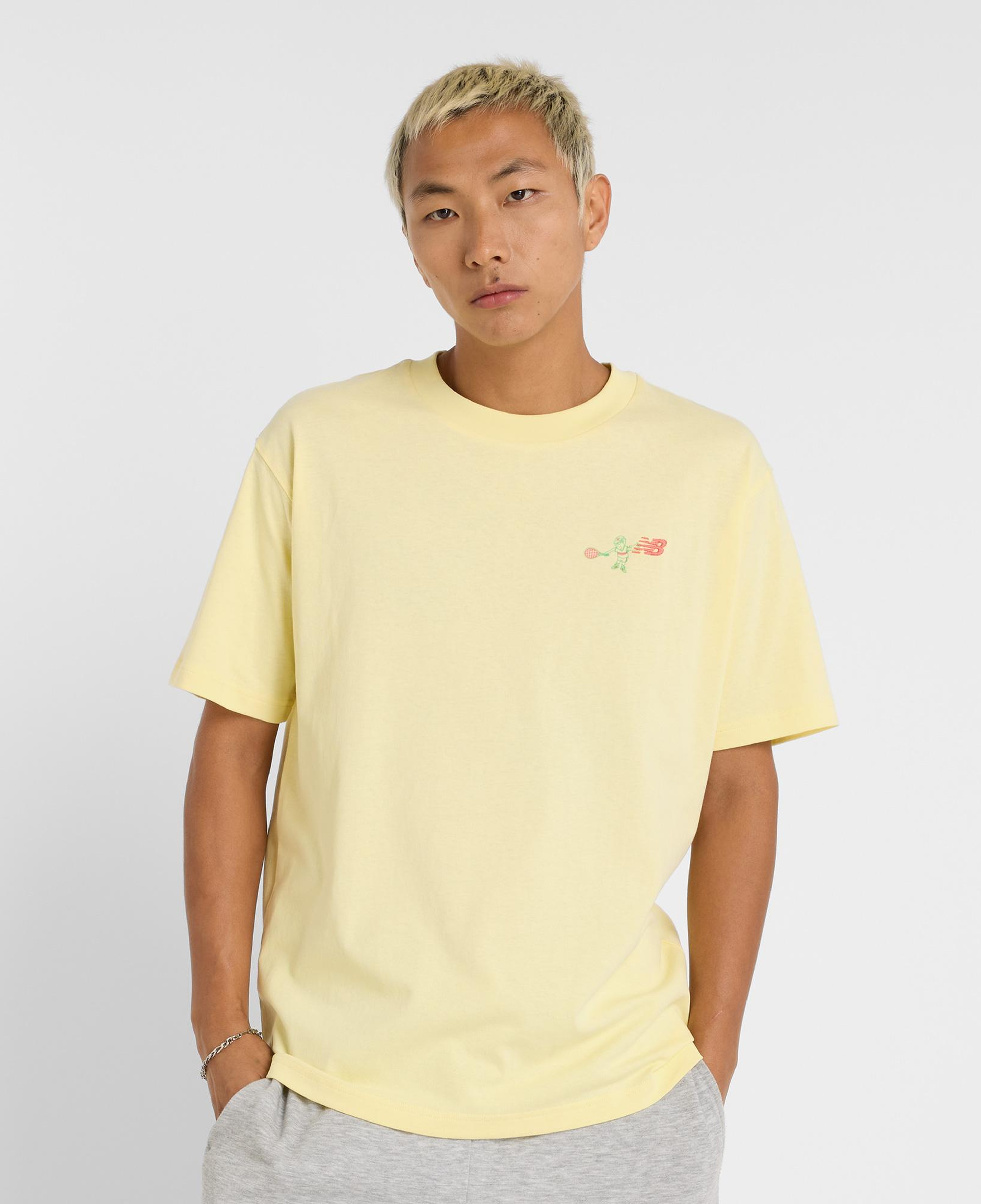 New Balance Athletics Tennis Cartoon Erkek Sarı T-Shirt