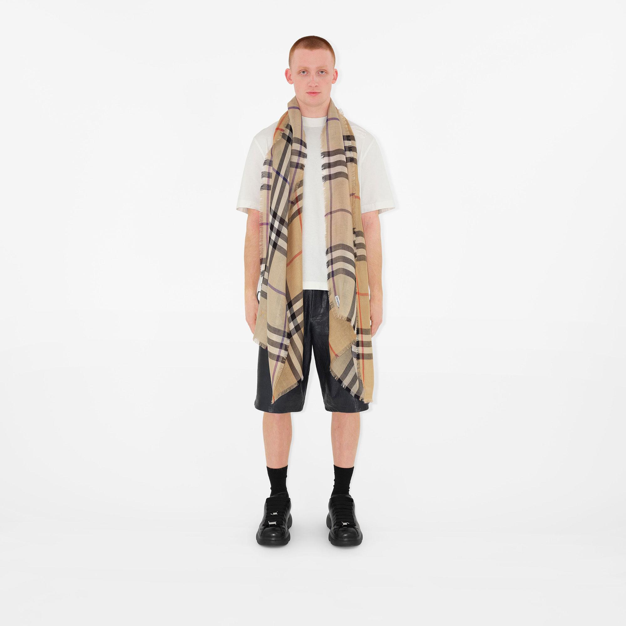 Burberry Gauz Reversible Wool Silk Kadın Bej Atkı