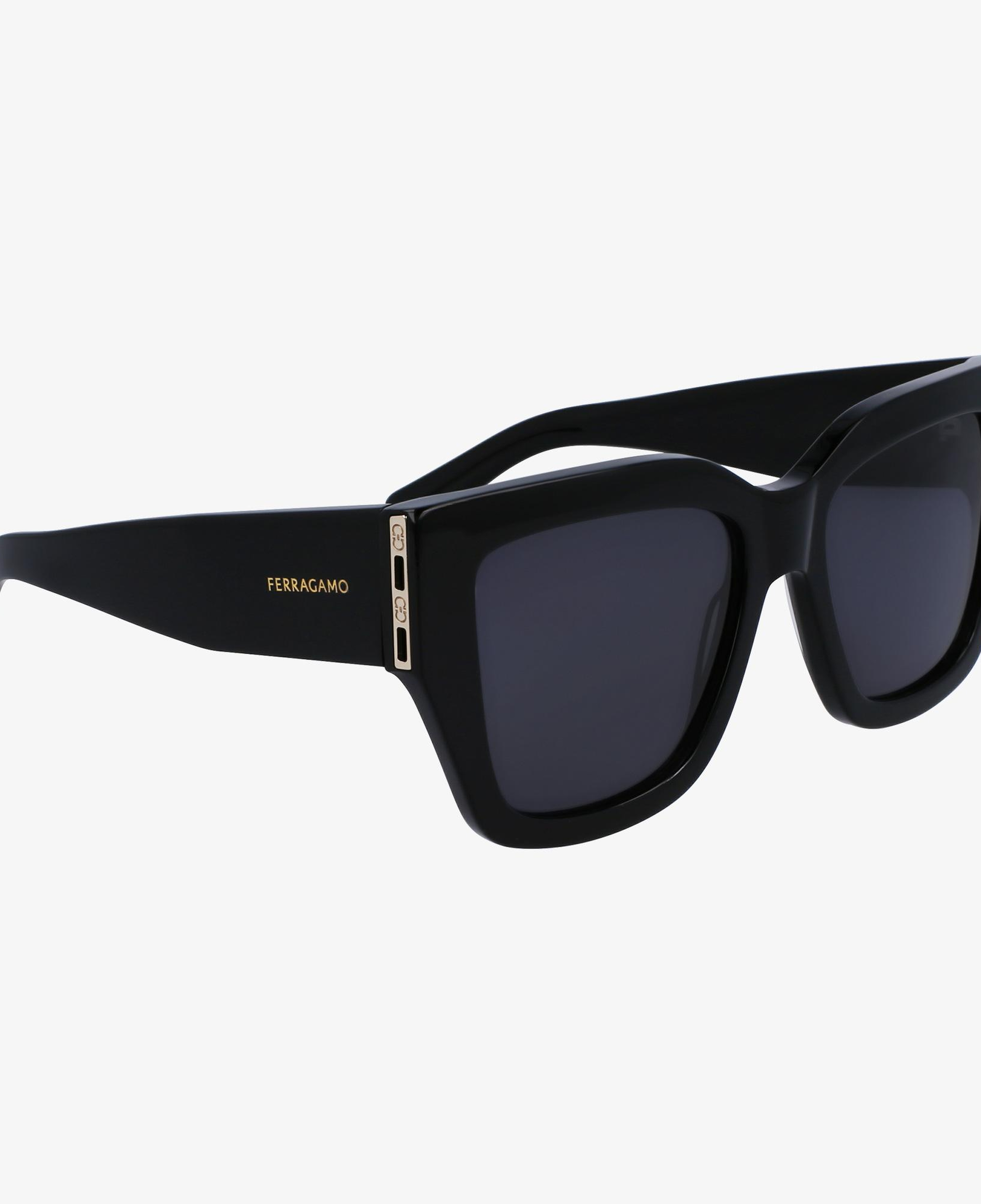 Salvatore Ferragamo Kadın Siyah Gözlük