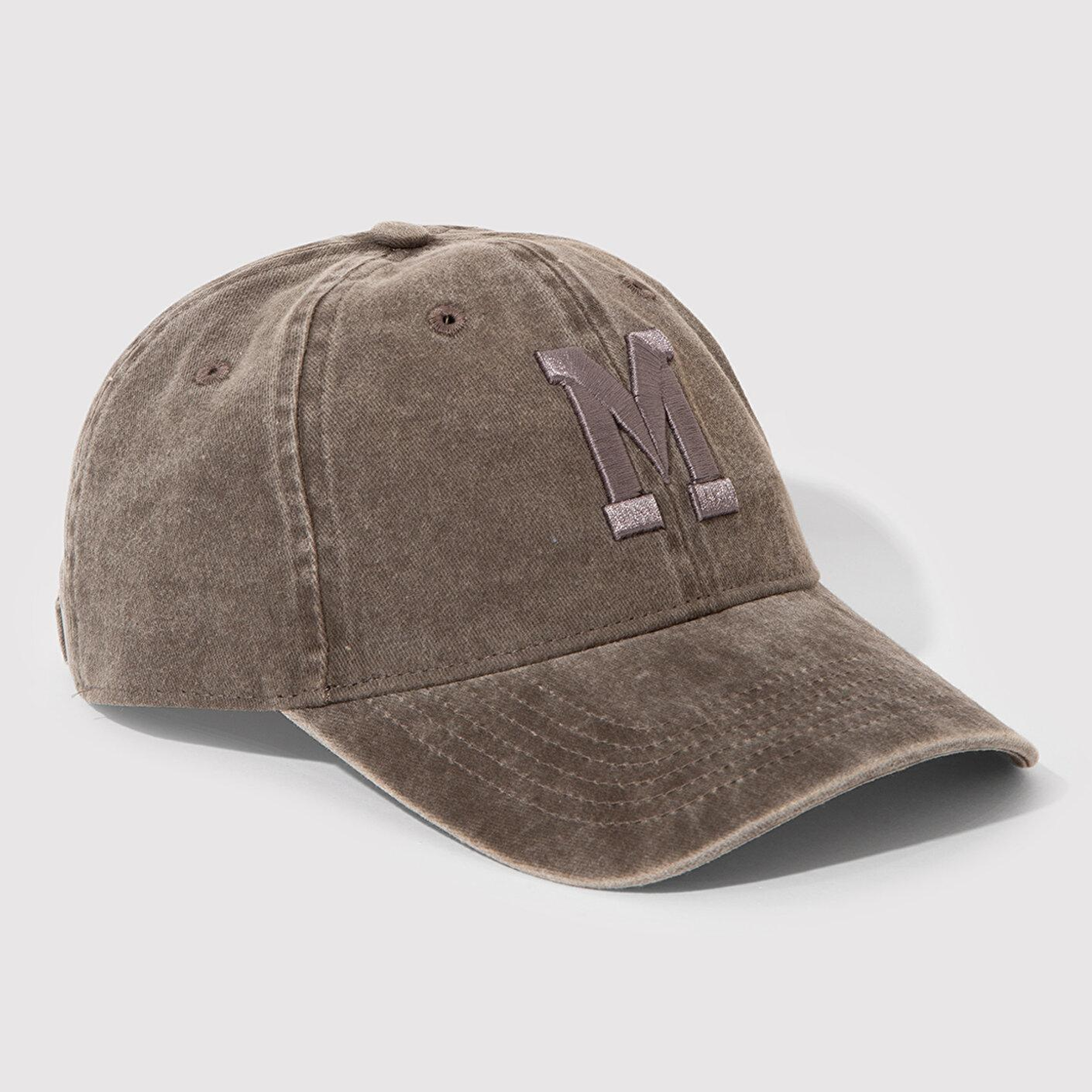 Mavi M Nakışlı Kahverengi Şapka 0911156-70246