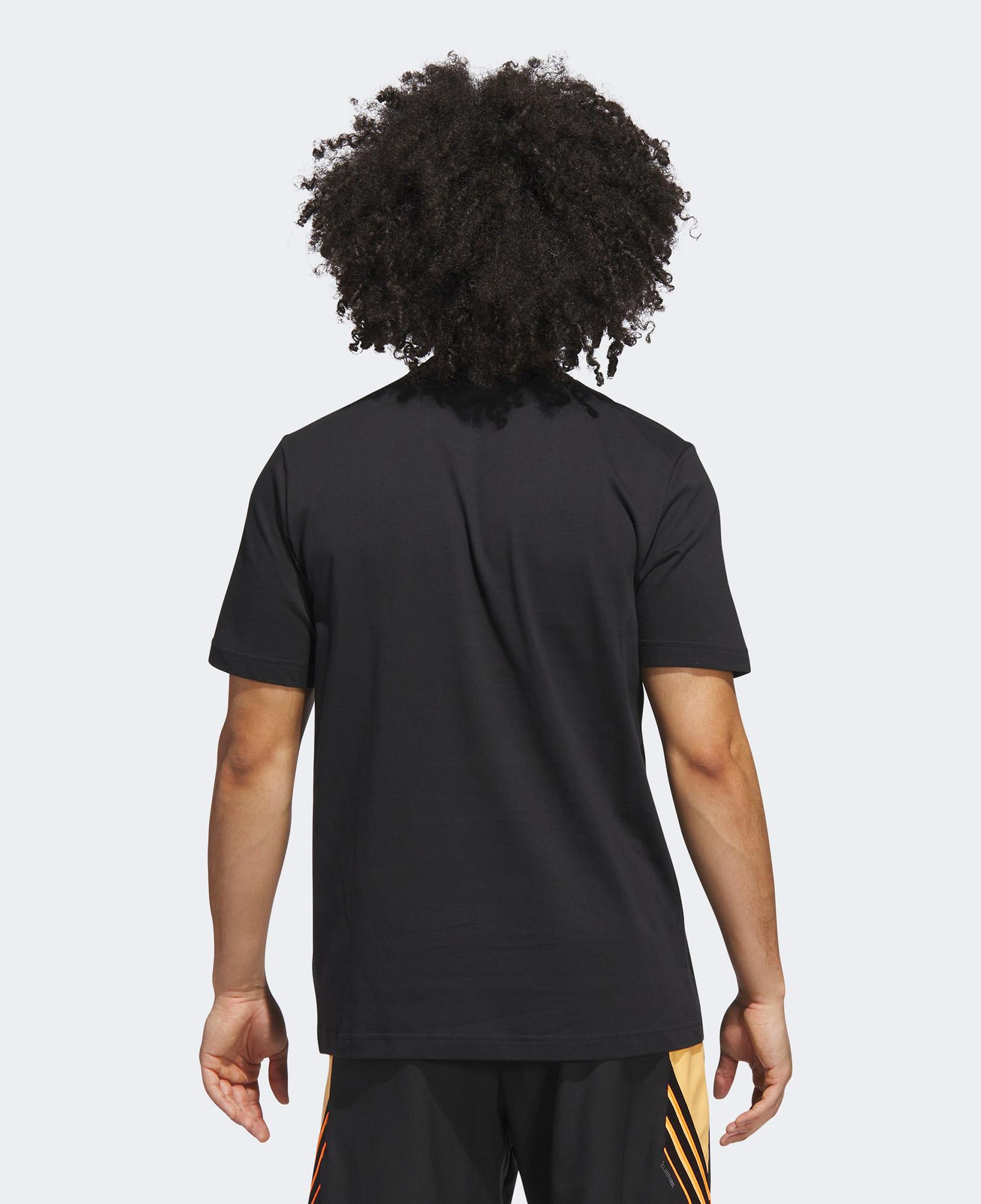 adidas Basketball Gallery Graphic Erkek Siyah Basketbol T-Shirt