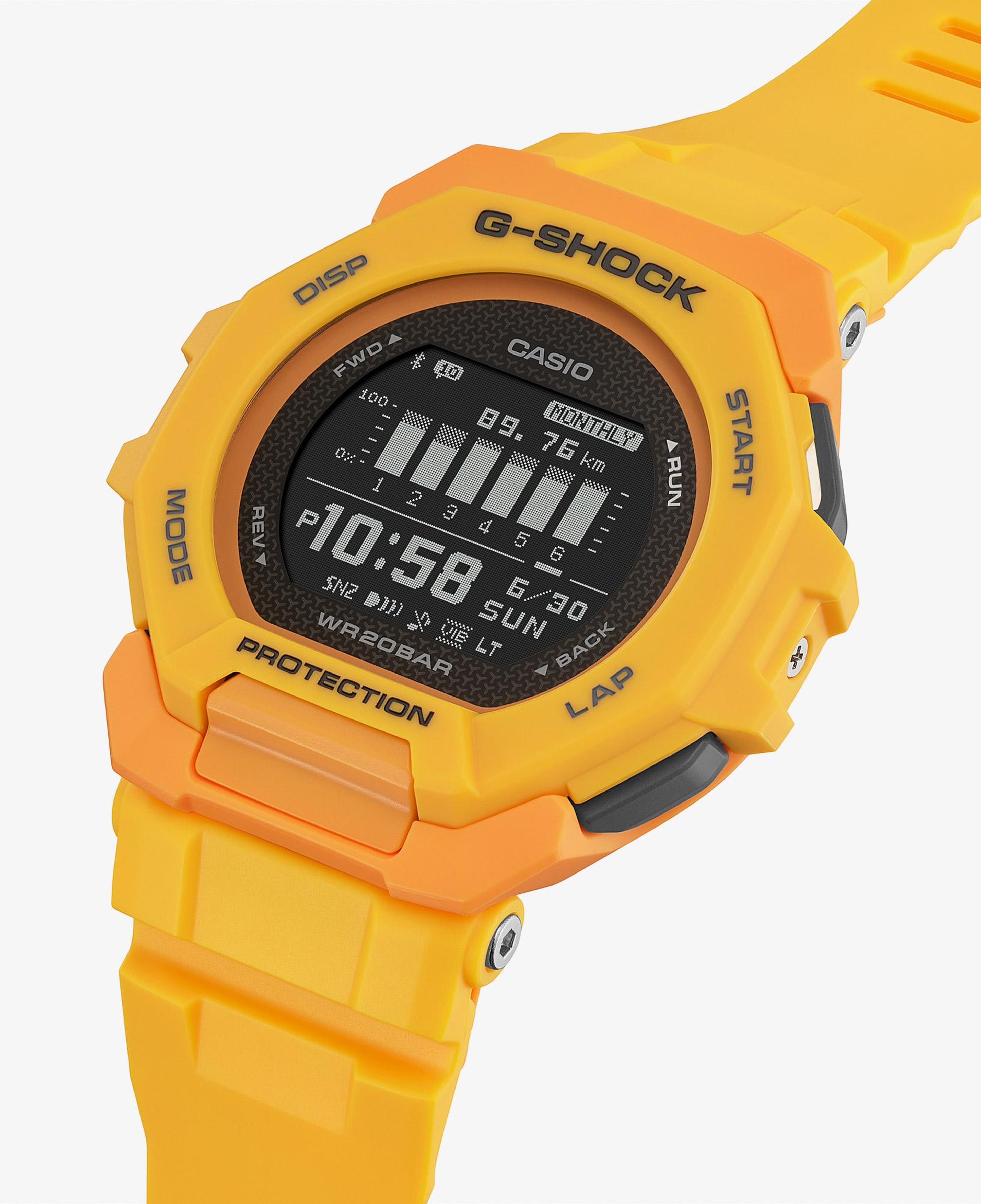 Casio Gx-56Tu-1A5Dr Erkek Sarı Kol Saati