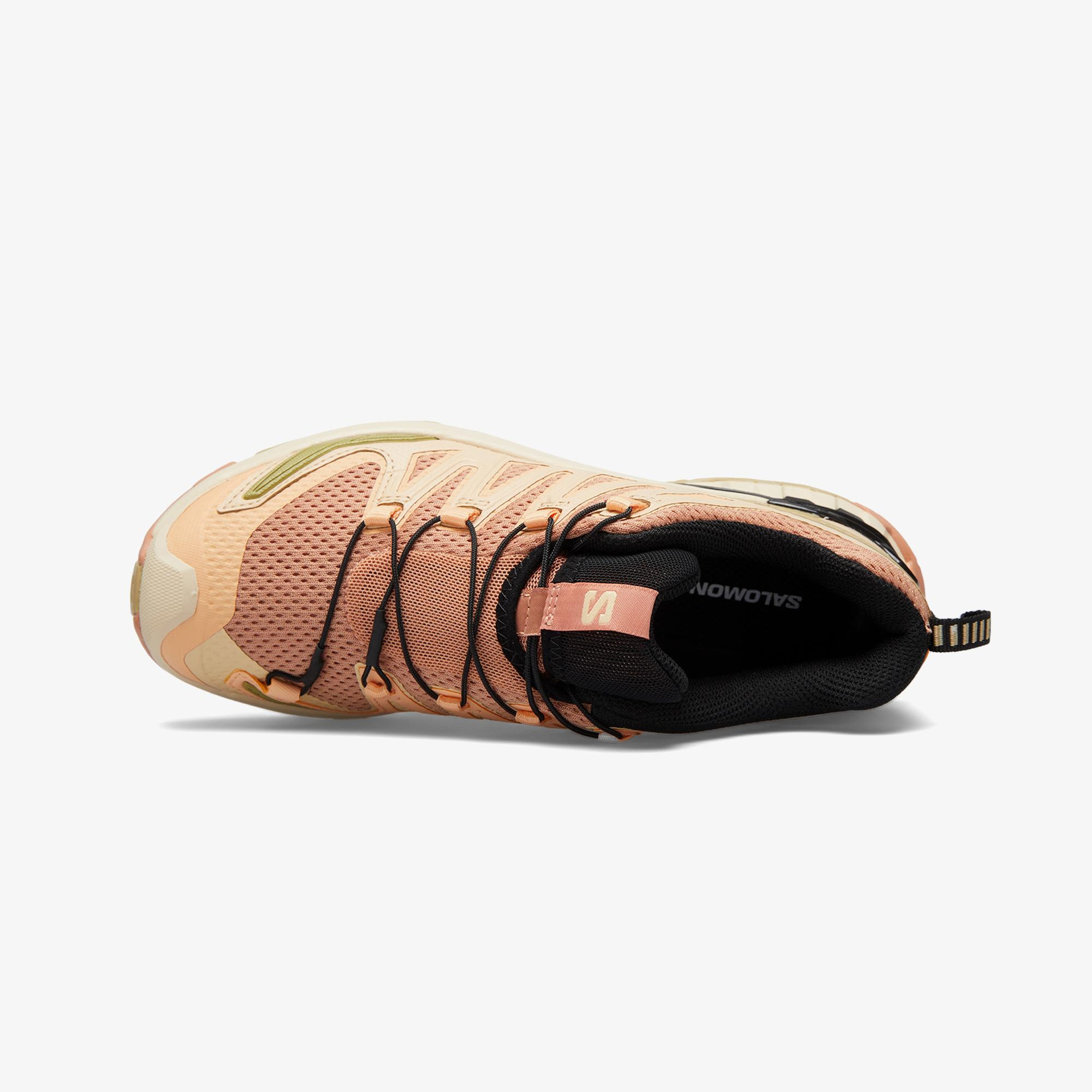Salomon Xa Pro 3D V9 Kadın Krem Koşu Ayakkabısı
