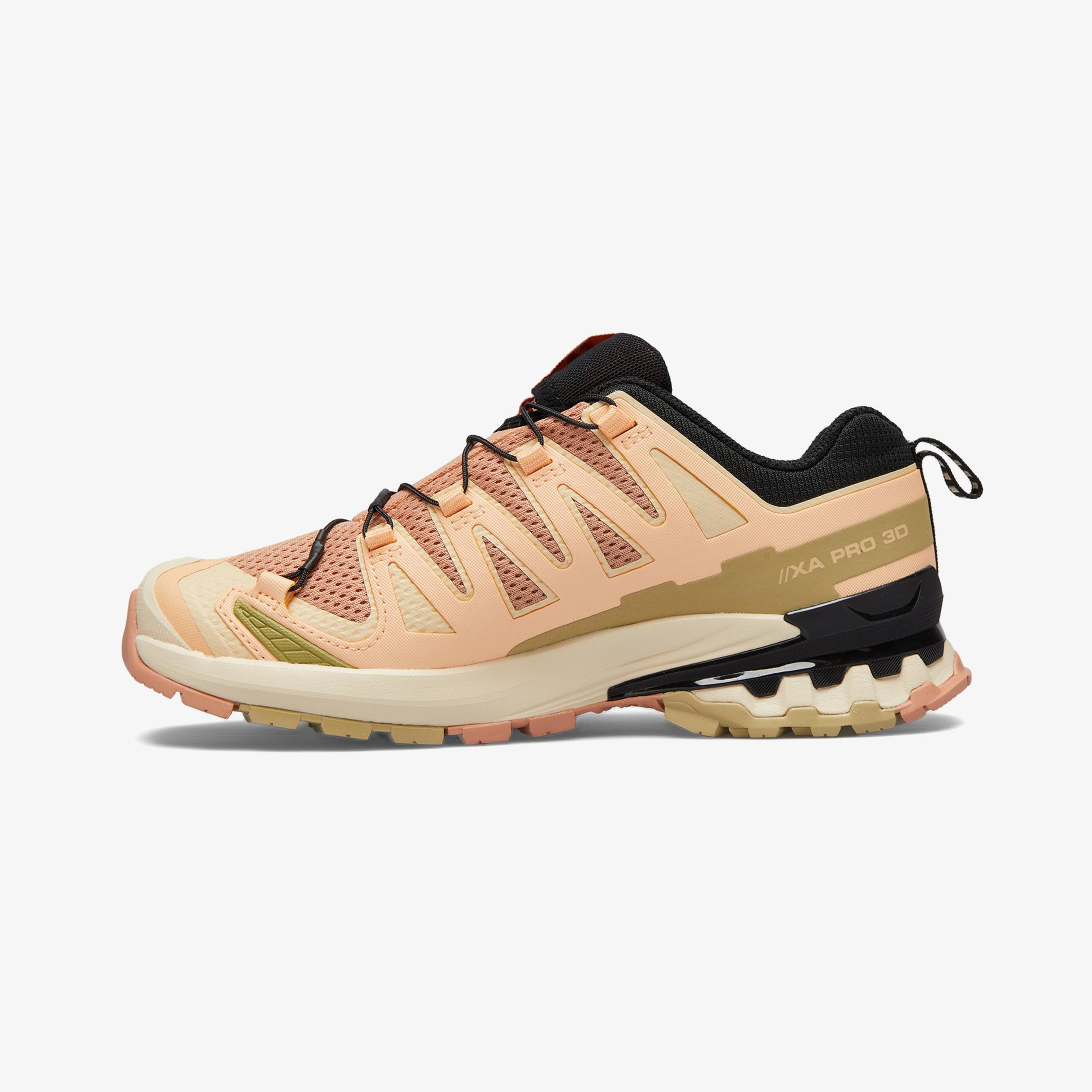 Salomon Xa Pro 3D V9 Kadın Krem Koşu Ayakkabısı