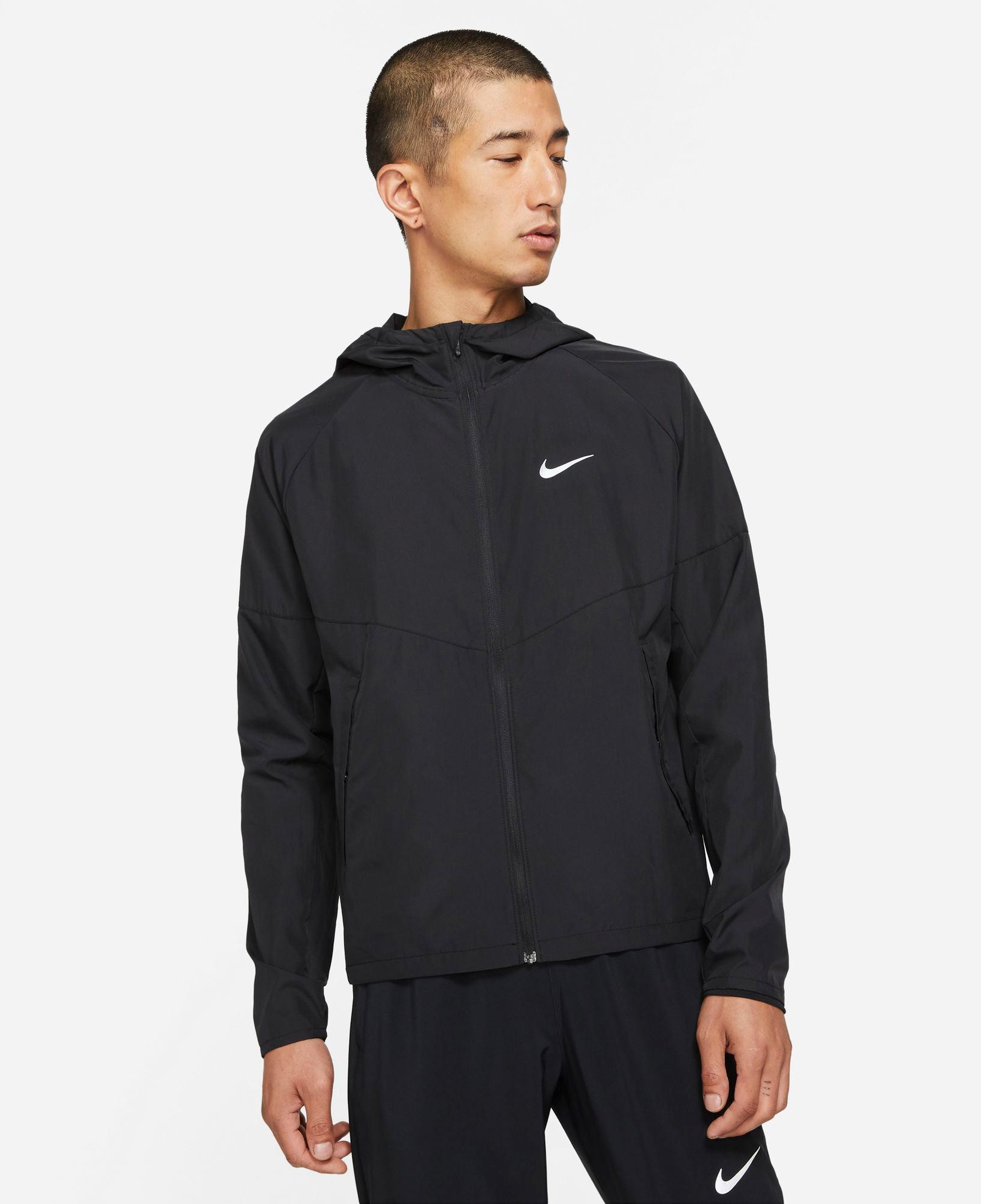 Nike Repel Miler Erkek Siyah Rüzgarlık