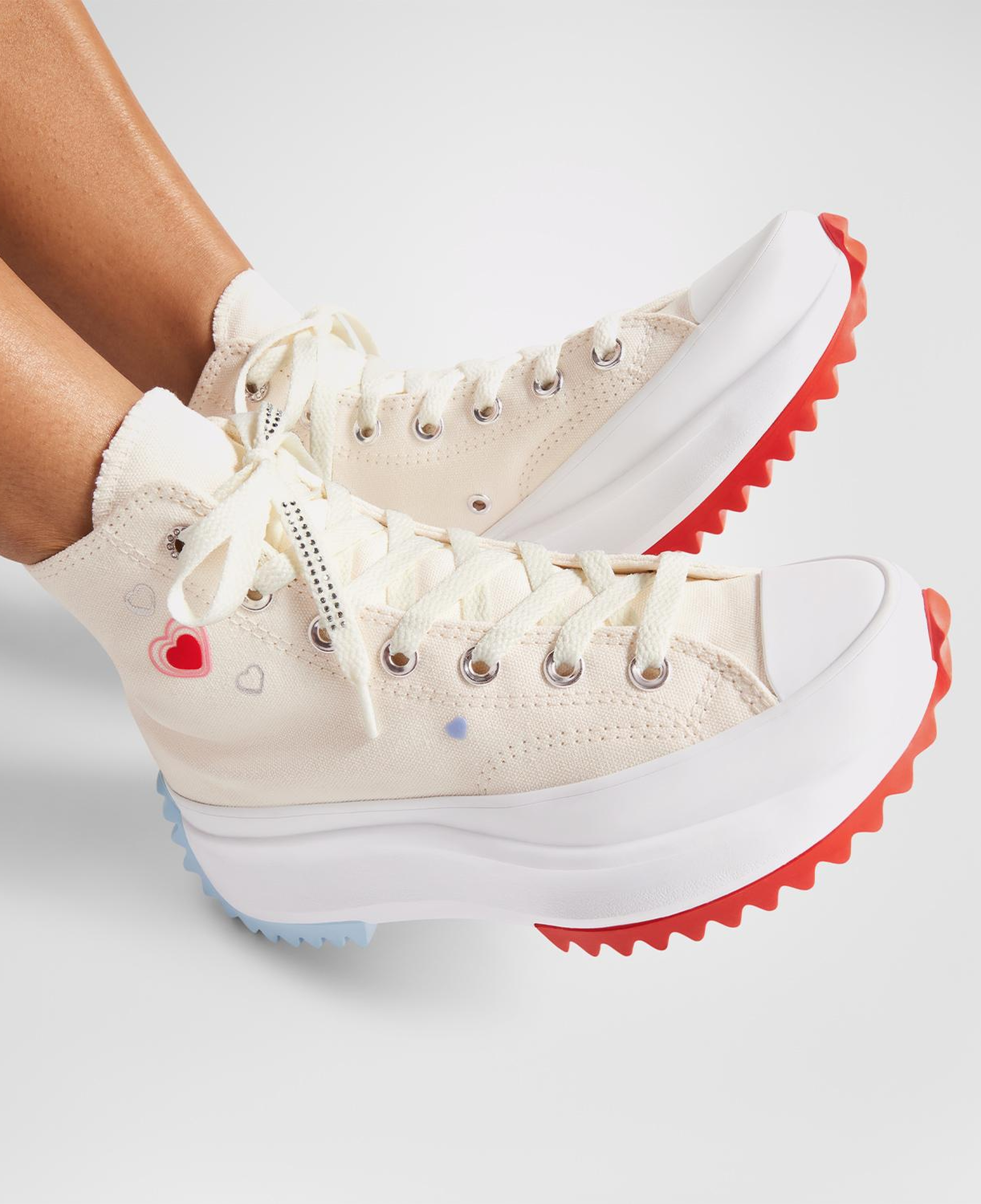 Converse Run Star Hike Platform Y2K Heart Unisex Krem Sneaker